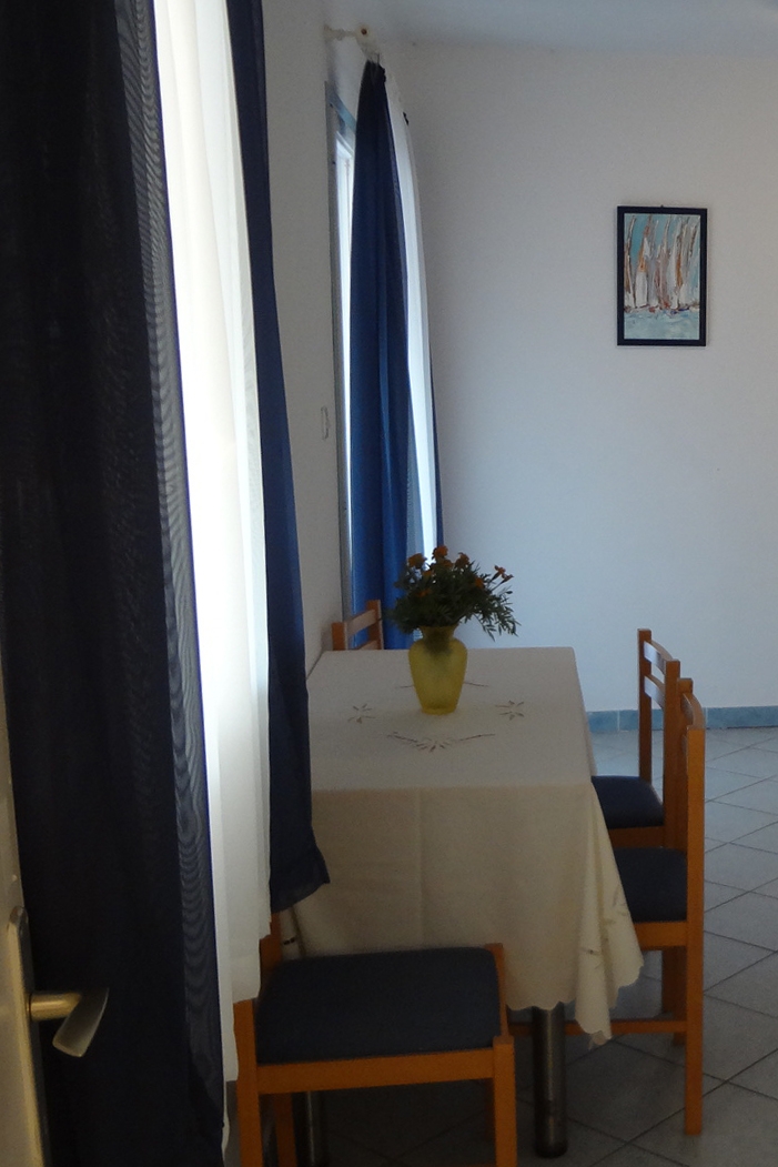 One bedroom apartment with terrace Tribunj, Vodice (A-12144-b)