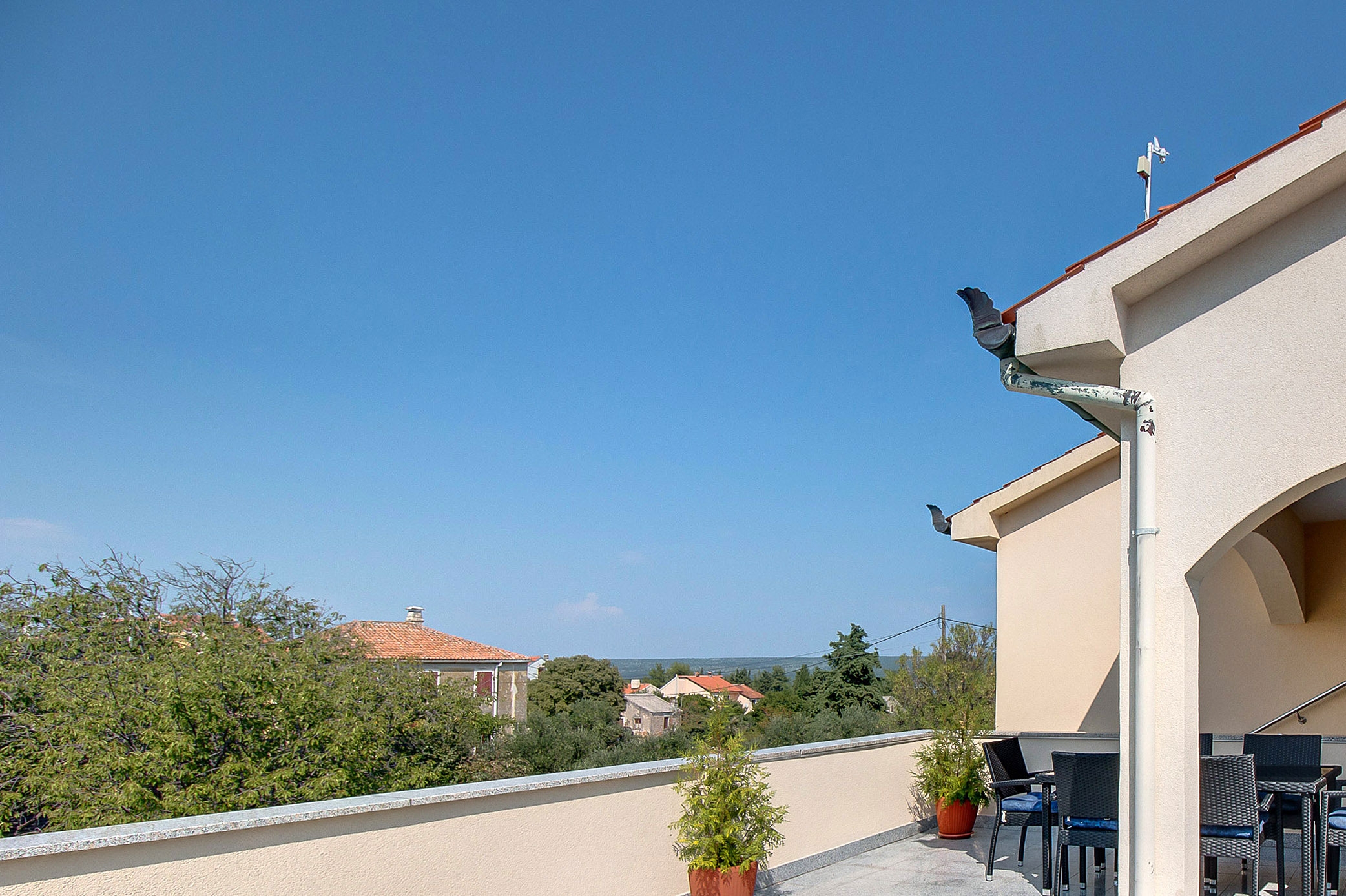 Three bedroom apartment with terrace Nerezine, Lošinj  A-a