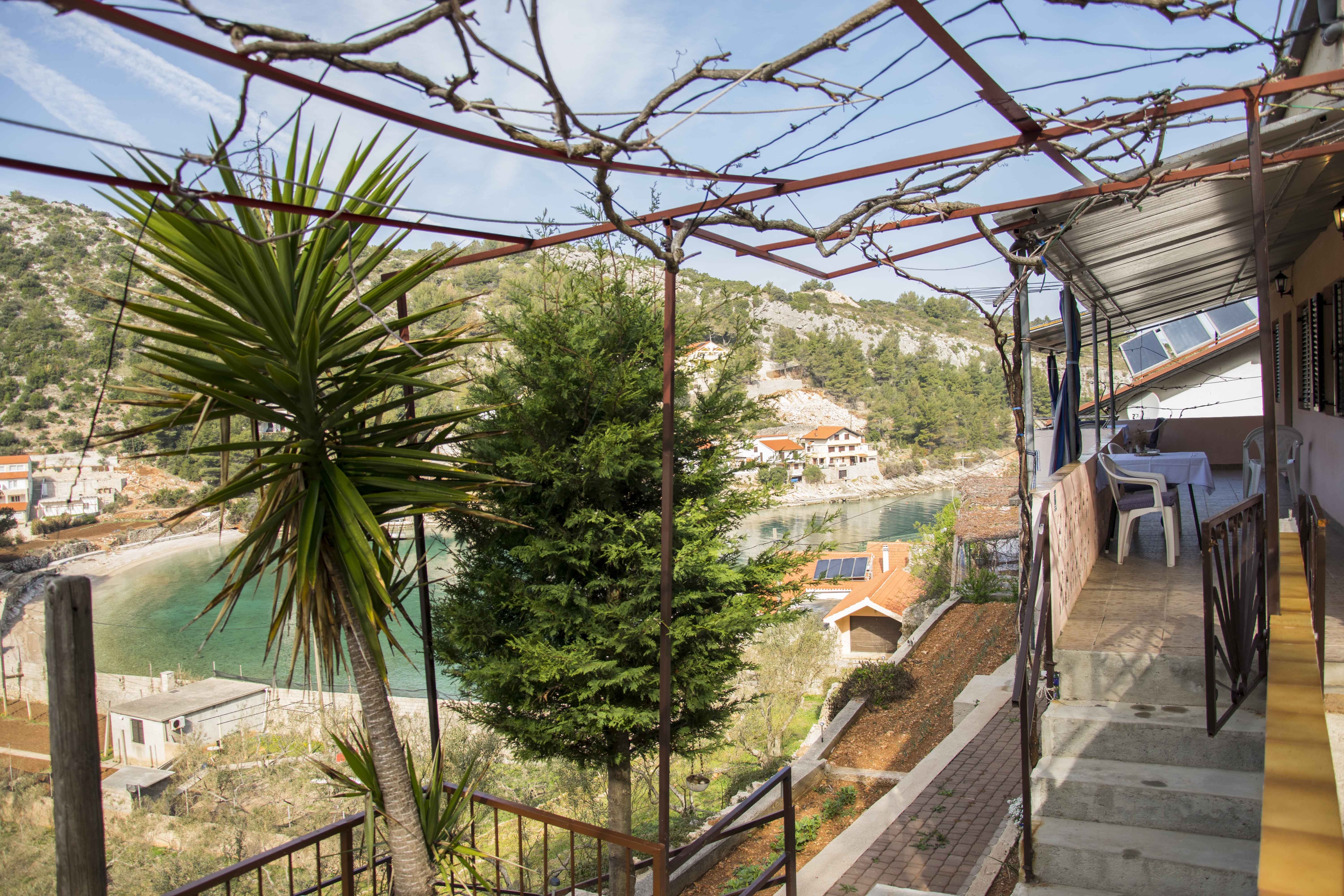 Top Hvar Prapatna Top Hvar Prapatna