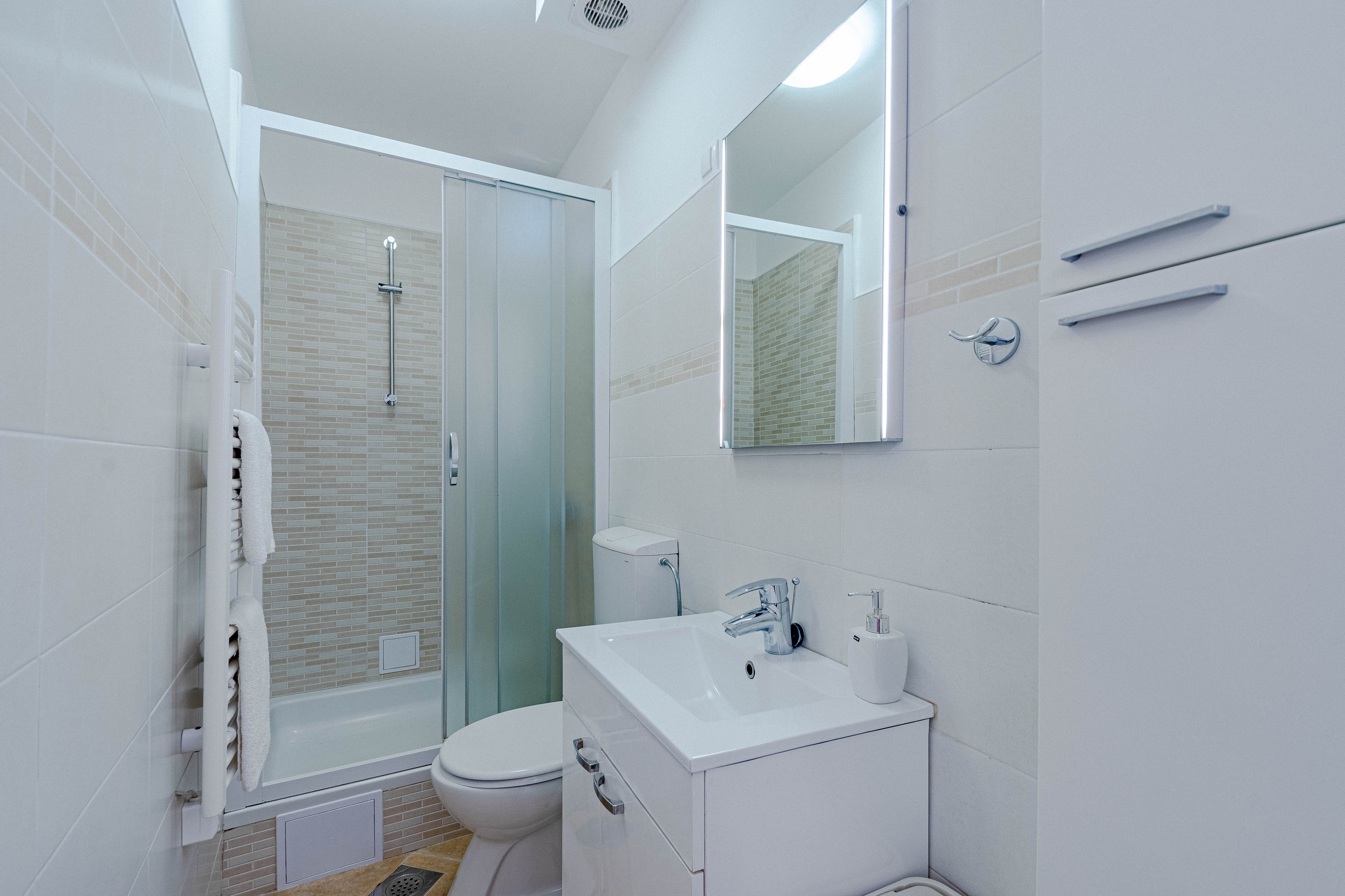 Two bedroom apartment near beach Cove Zaglav, Korčula  A-a