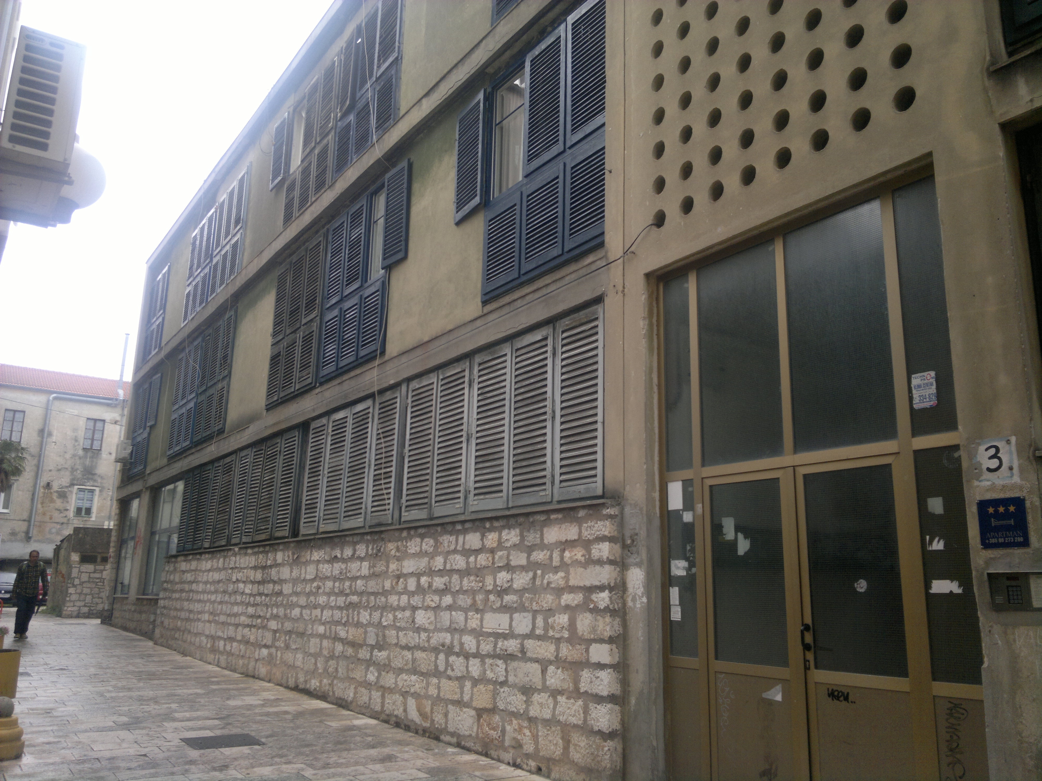 Two bedroom apartment with balcony Zadar (A-12215-a)