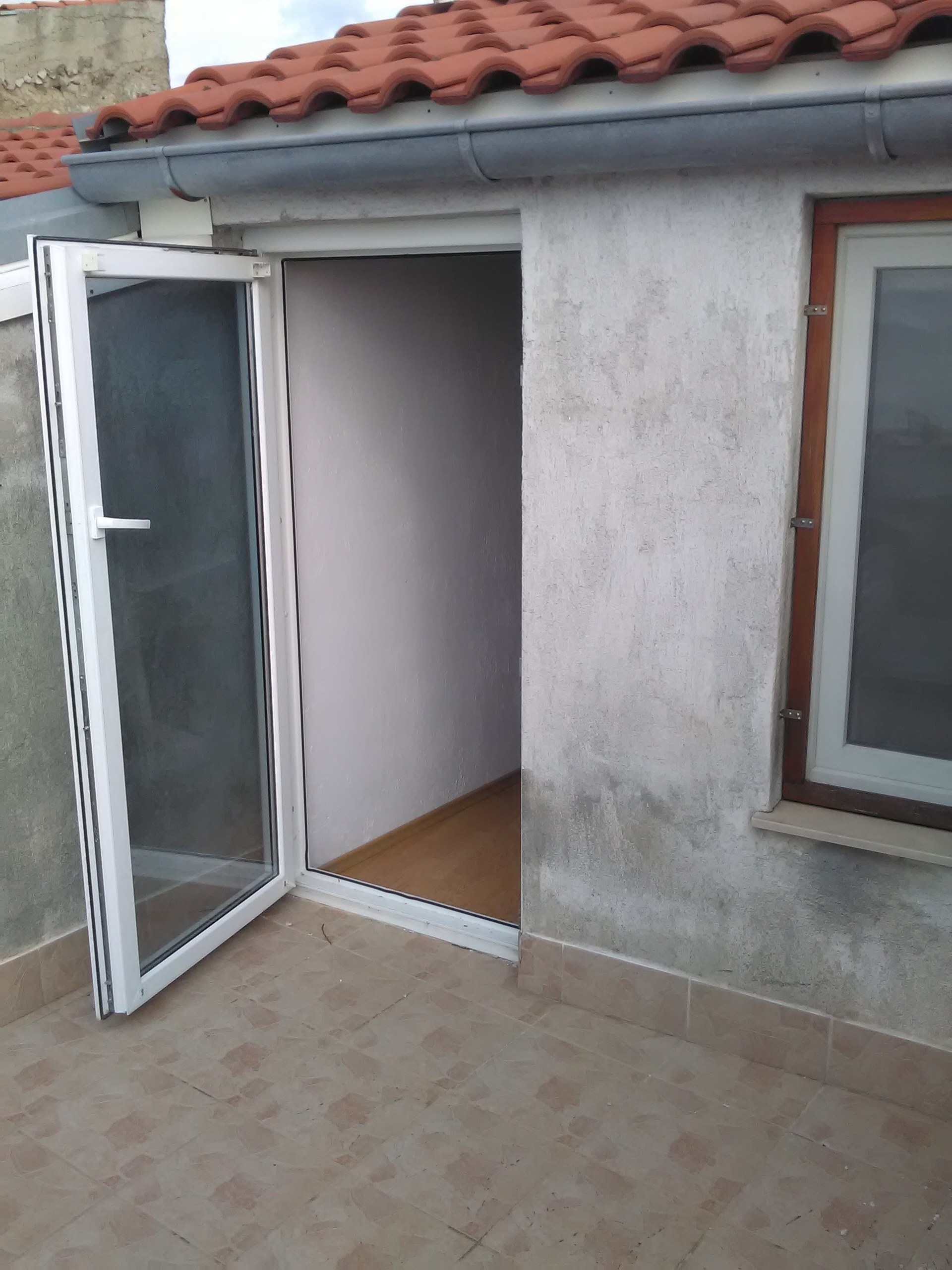 Three bedroom house with terrace and sea view Novi Vinodolski  K