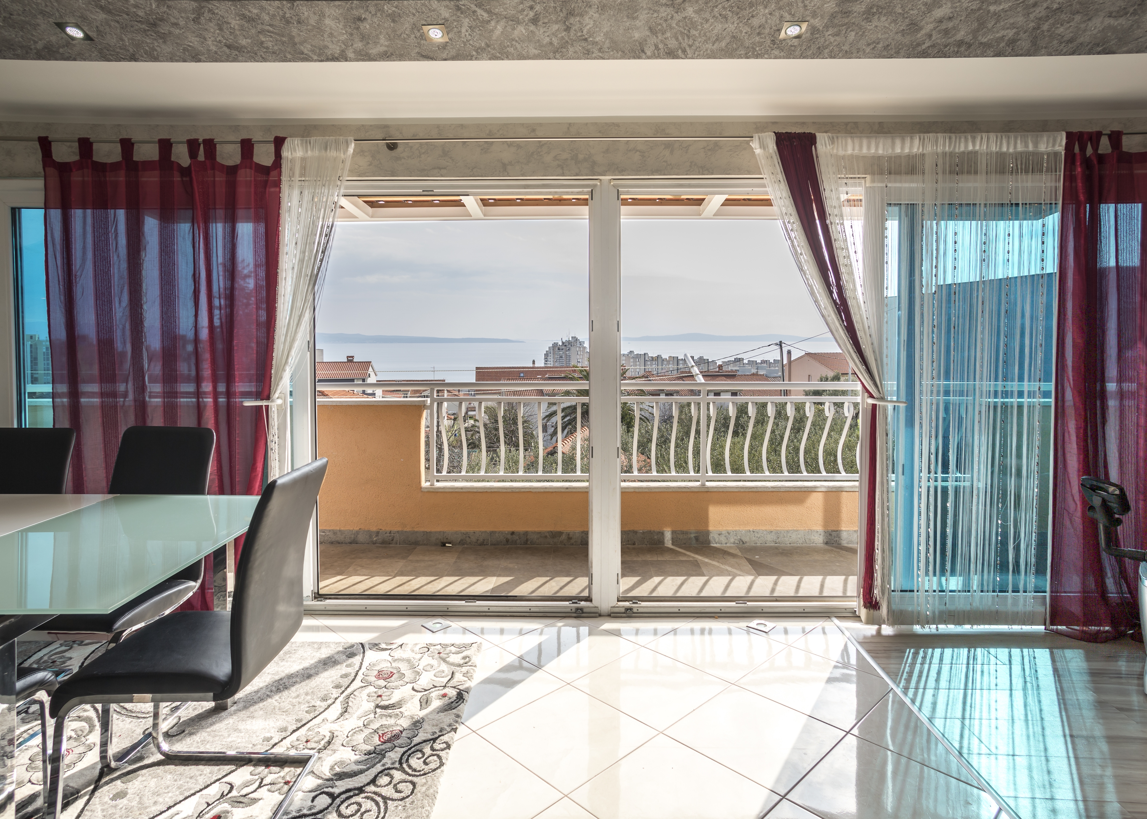 Two bedroom apartment with balcony and sea view Split  A-a