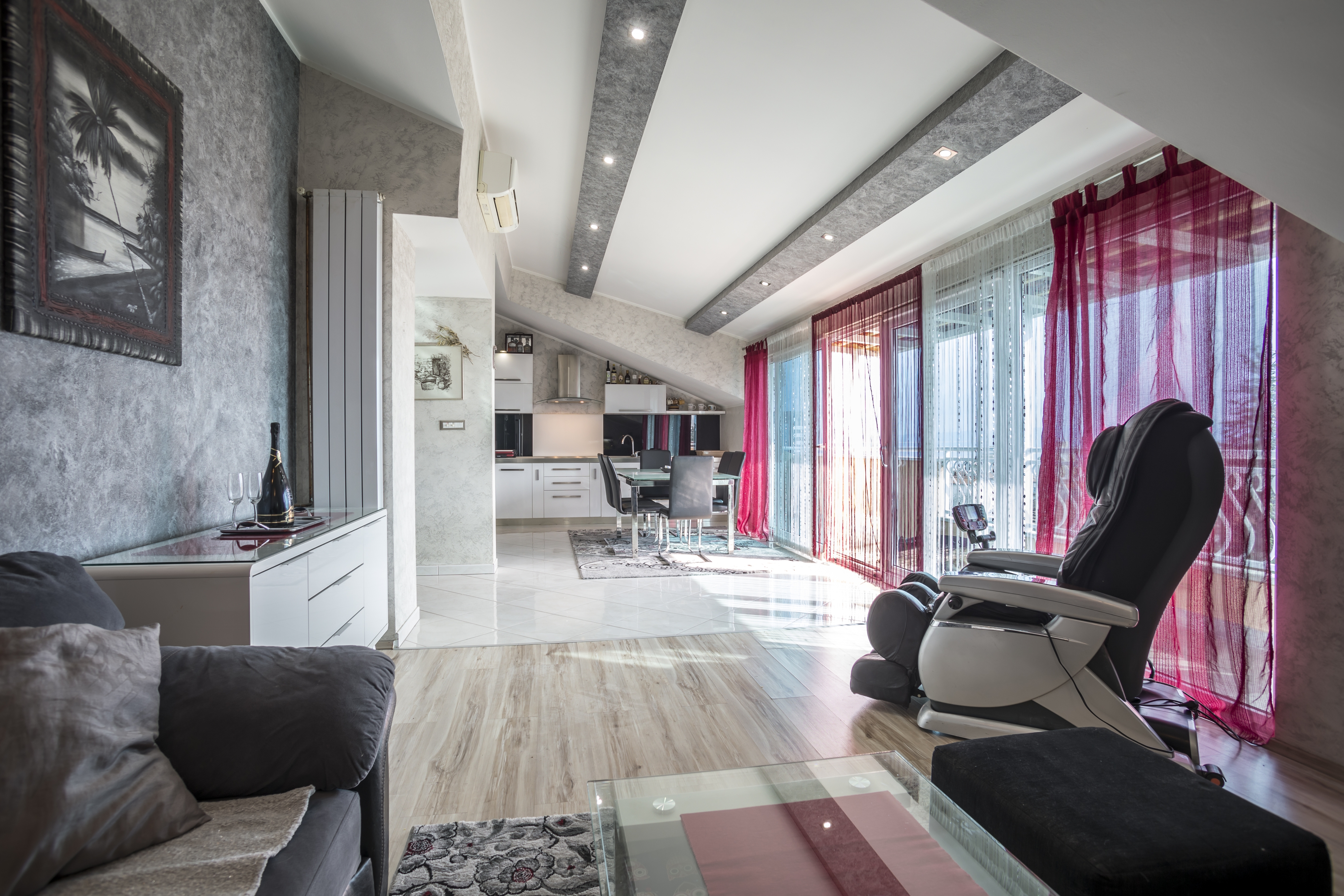 Two bedroom apartment with balcony and sea view Split (A-12252-a) Two bedroom apartment with balcony and sea view Split (A-12252-a)