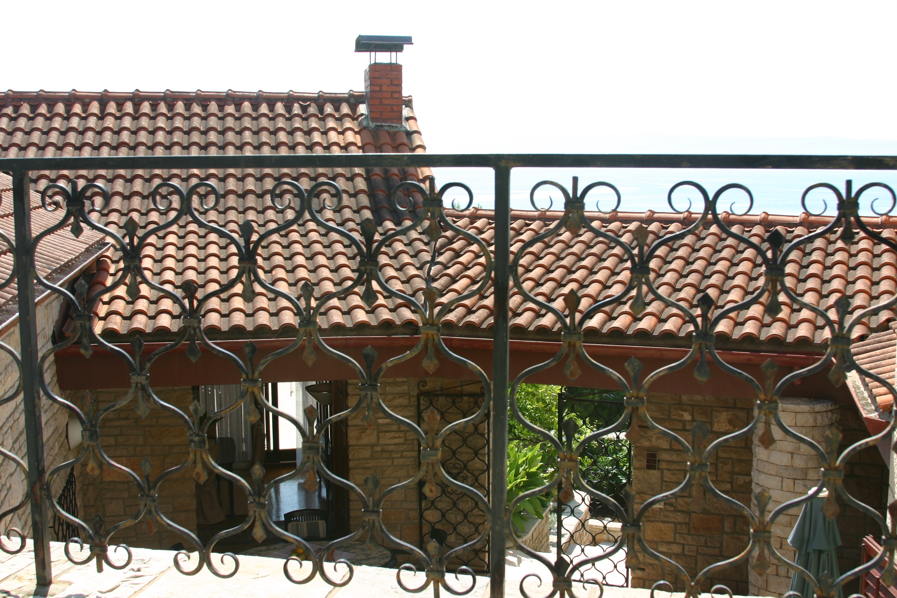Two bedroom apartment near beach Puntinak, Brač  A-a