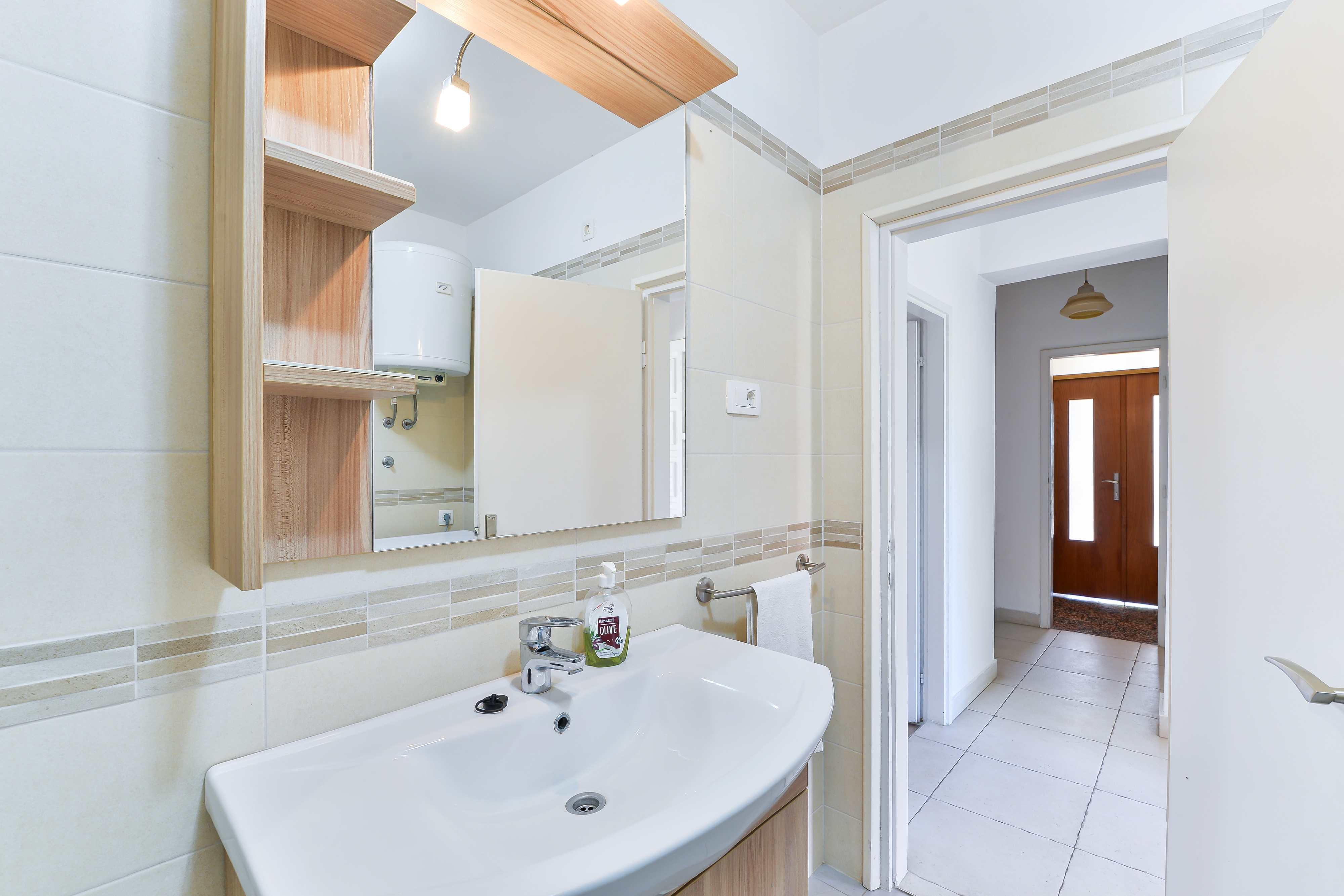 Two bedroom apartment with terrace Bibinje, Zadar  A-a
