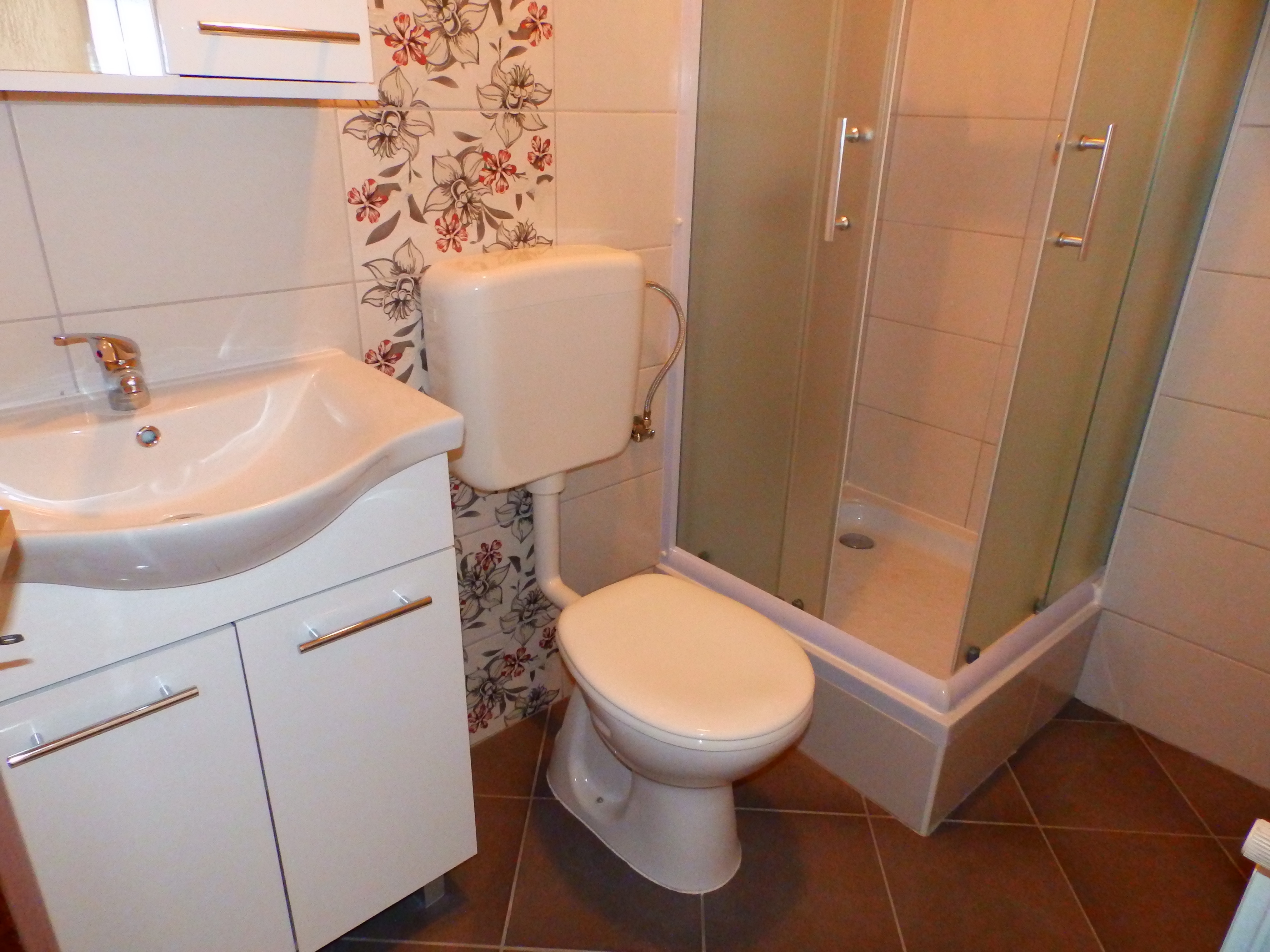 Four bedroom apartment with terrace and sea view Kampor, Rab  A-b