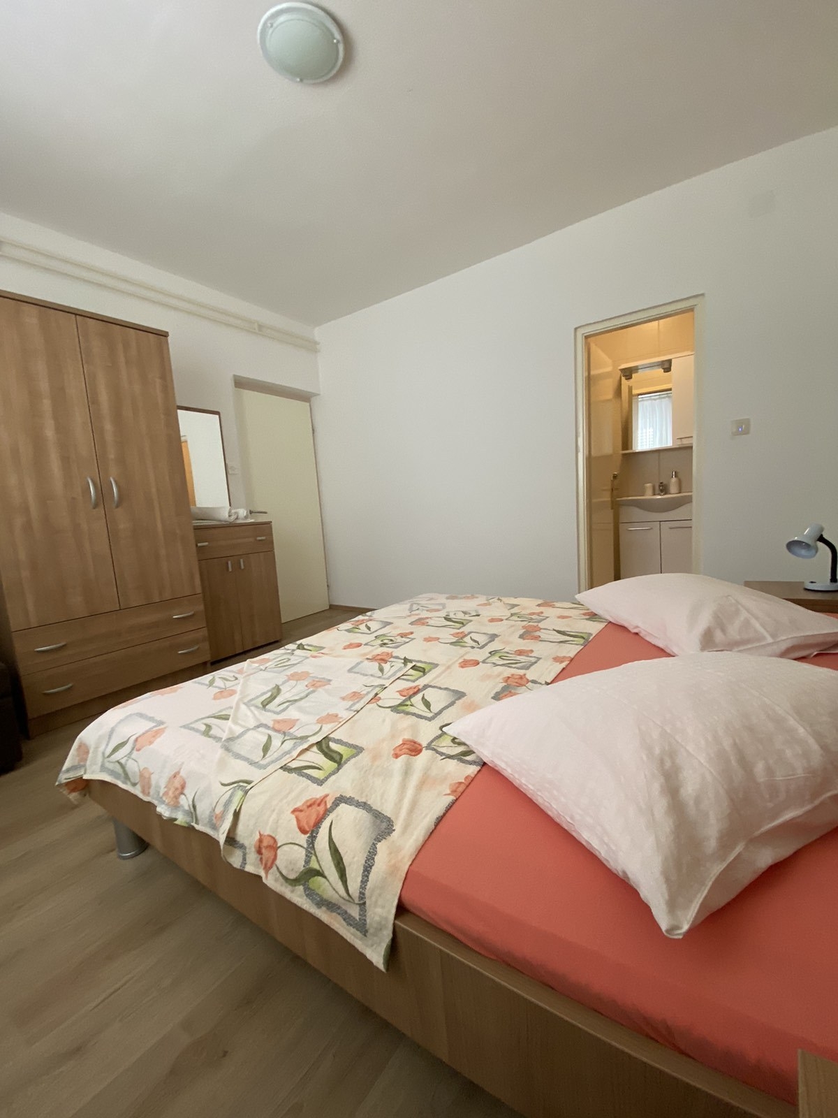 Top Rab Kampor Top Rab Kampor