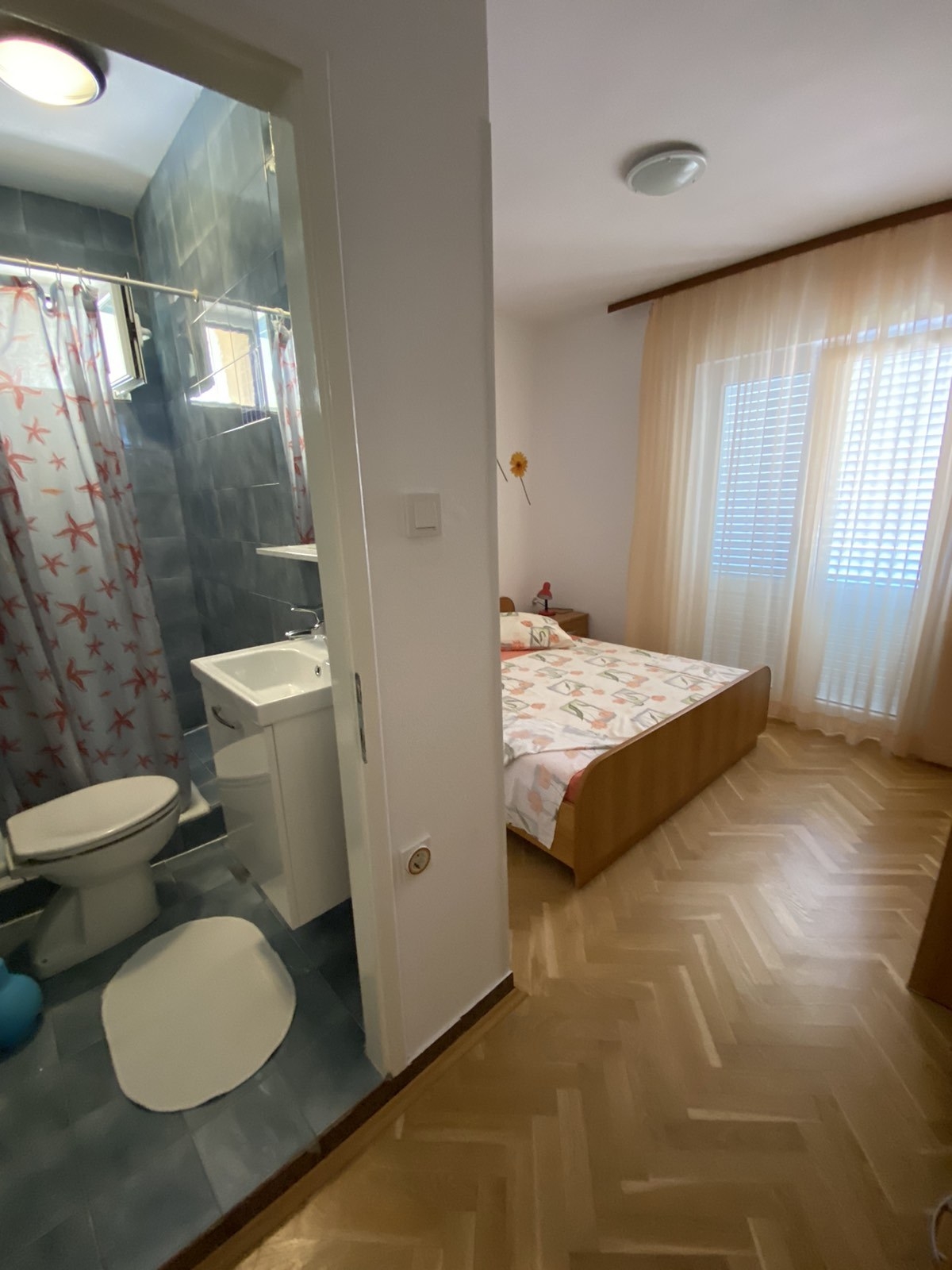 Four bedroom apartment with terrace and sea view Kampor, Rab  A-b