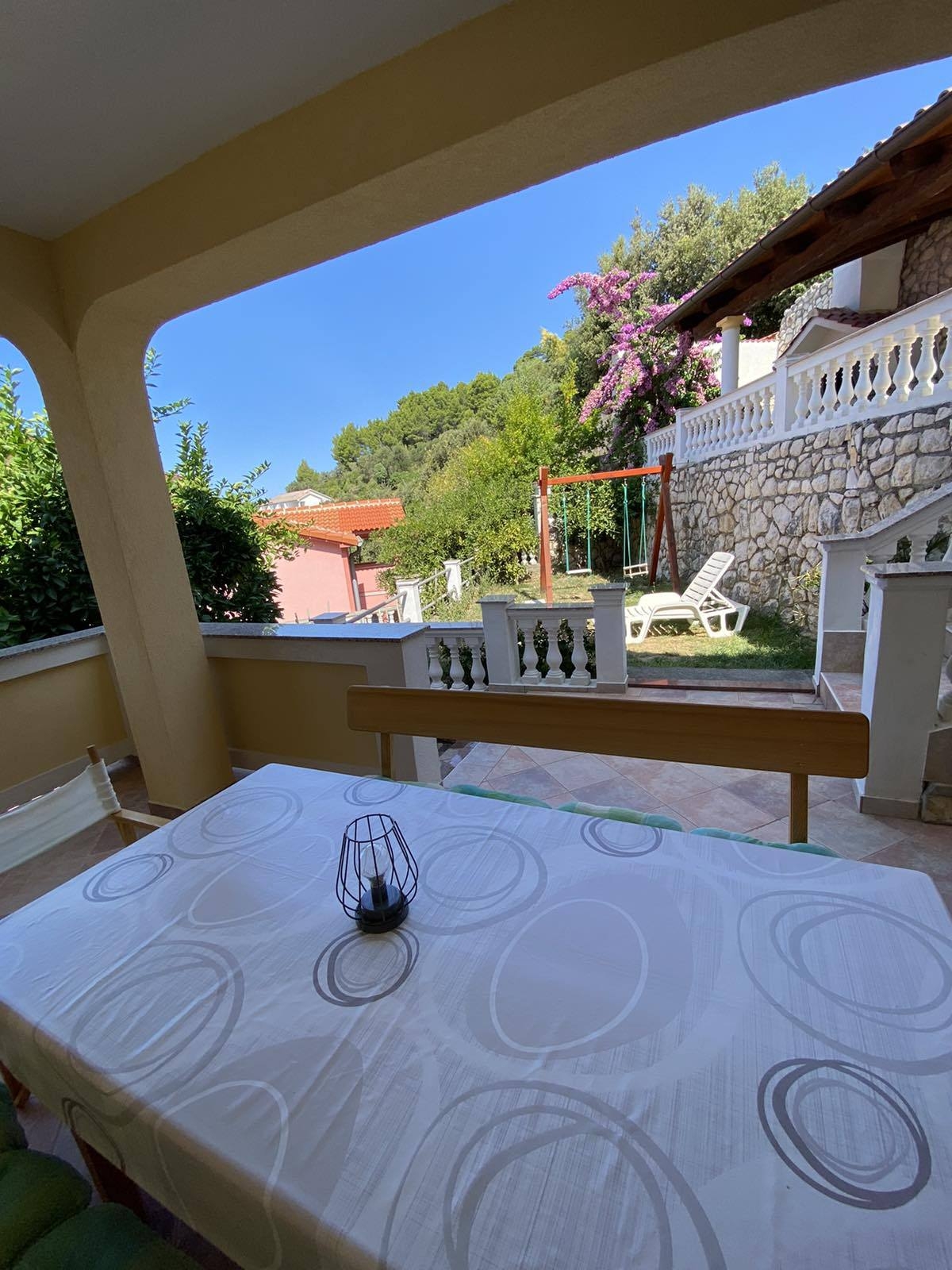 Four bedroom apartment with terrace and sea view Kampor, Rab  A-b
