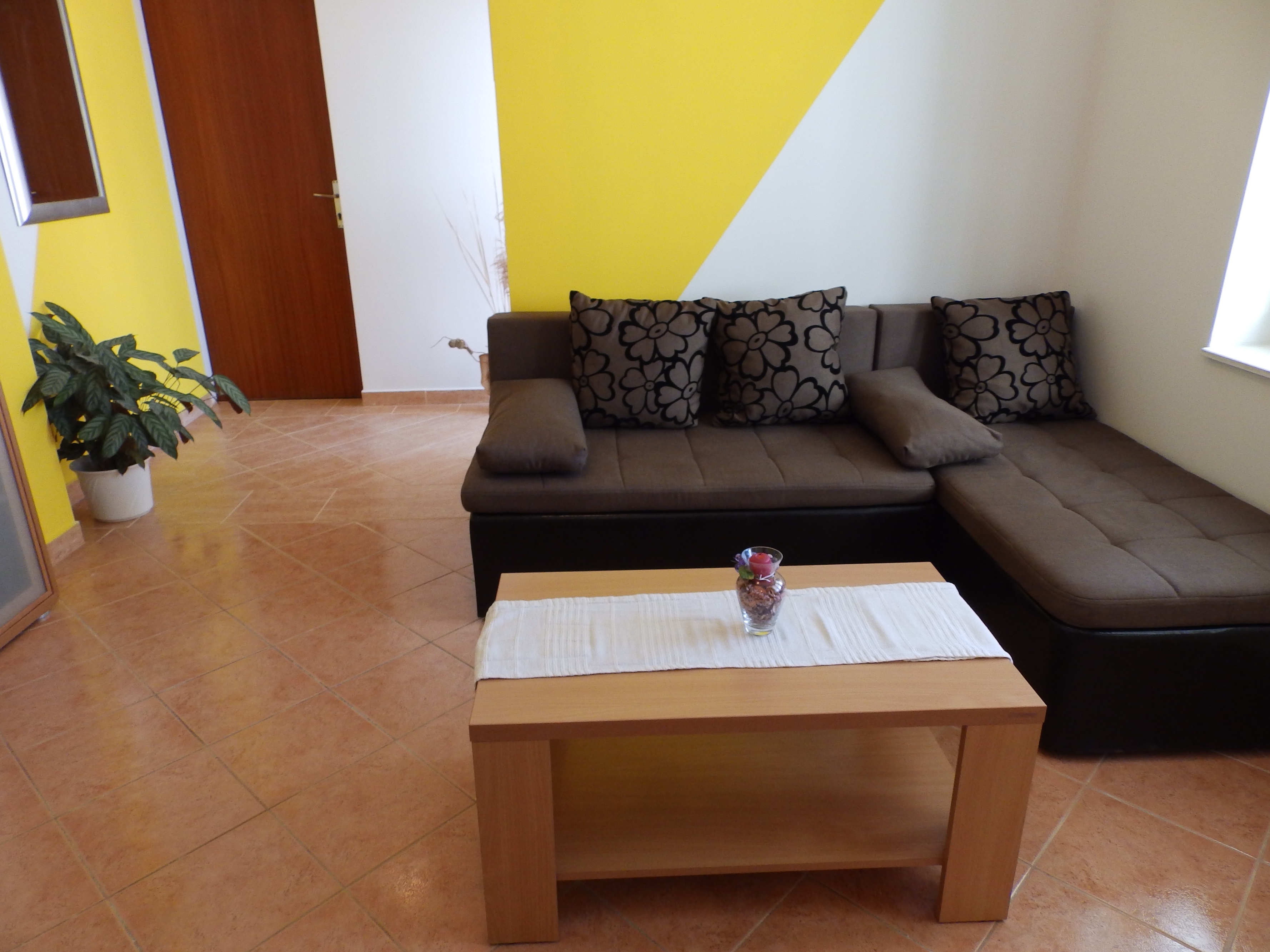 One bedroom apartment with terrace and sea view Kampor, Rab (A-12273-c) One bedroom apartment with terrace and sea view Kampor, Rab (A-12273-c)