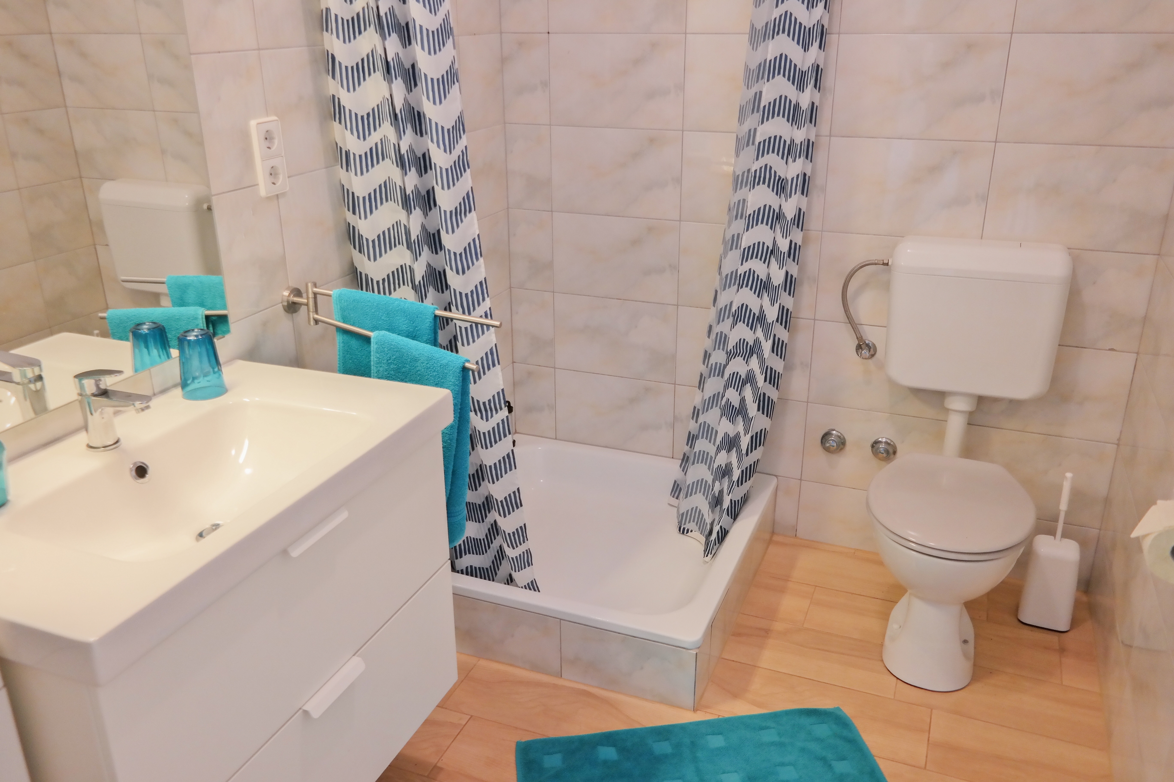 Two bedroom apartment near beach Ražanj, Rogoznica  A-b