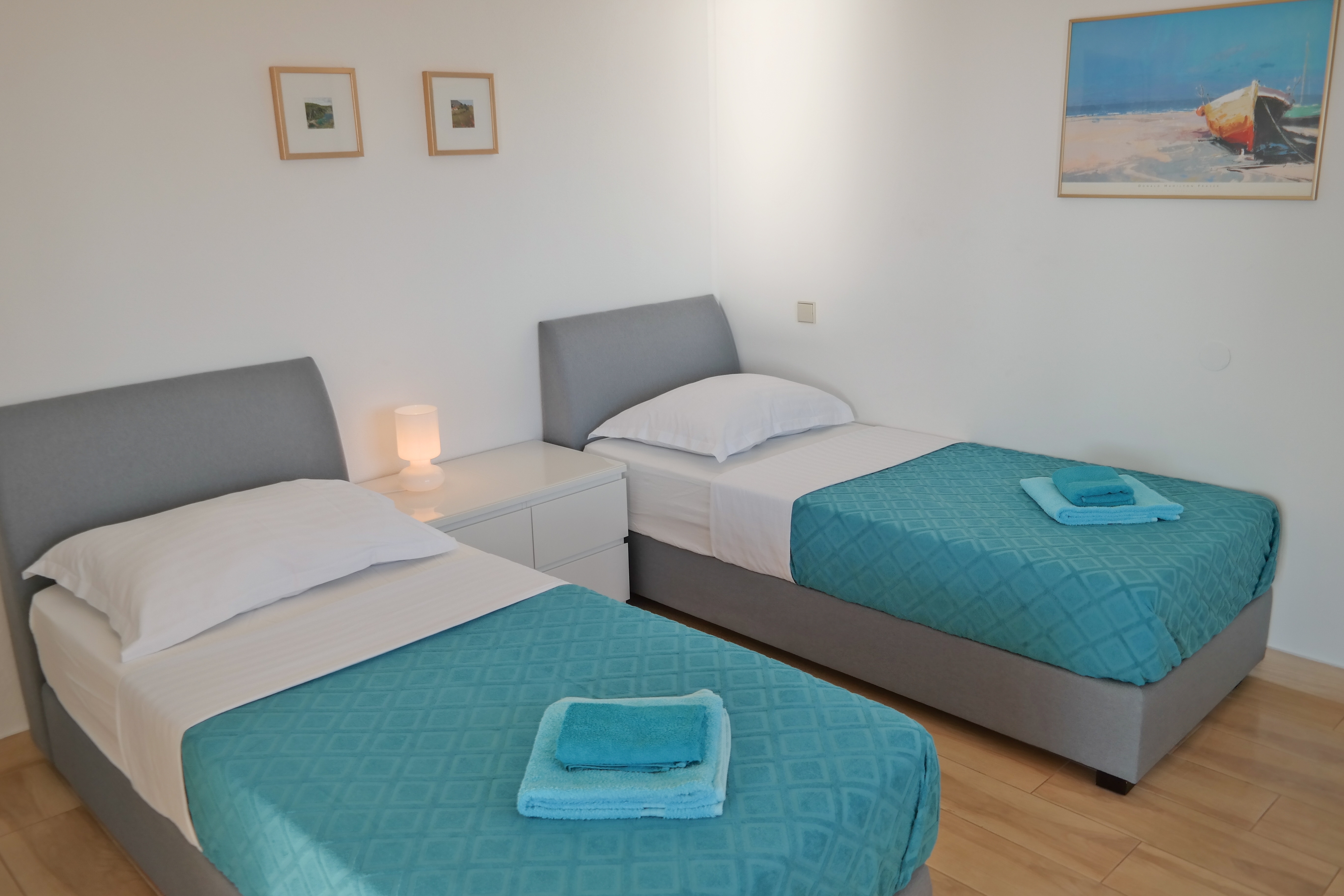 Two bedroom apartment near beach Ražanj, Rogoznica  A-b