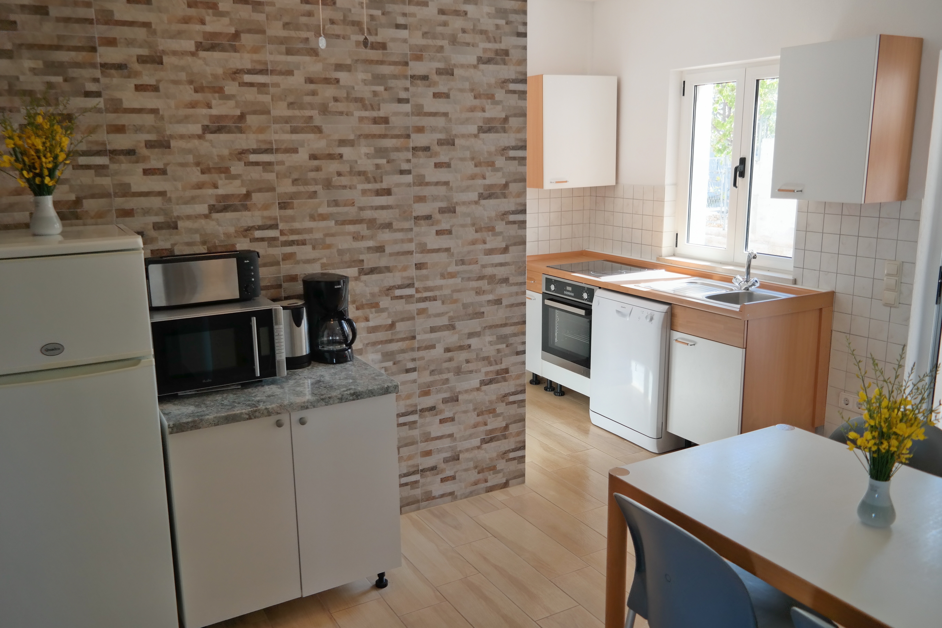Two bedroom apartment near beach Ražanj, Rogoznica  A-b