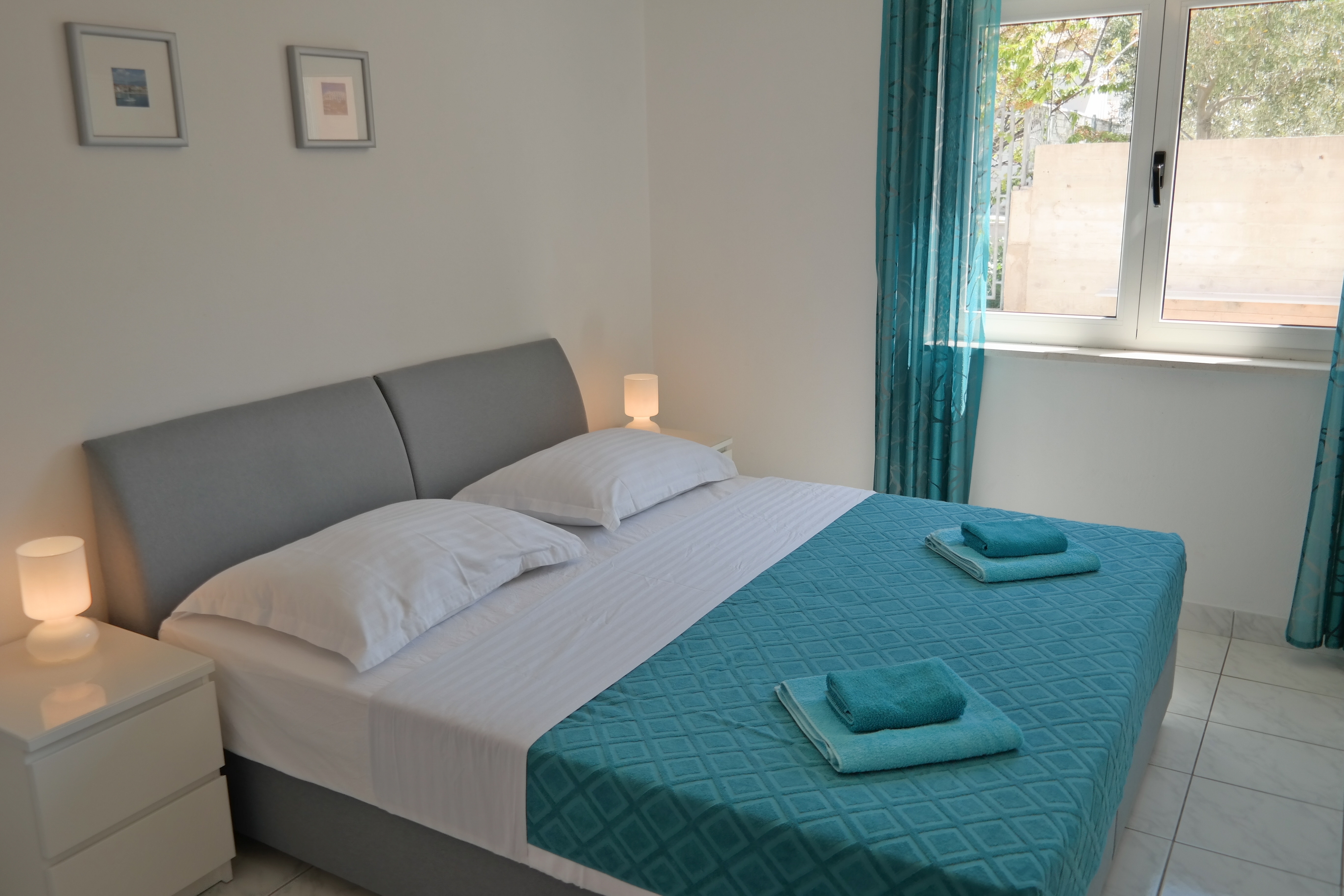 Two bedroom apartment near beach Ražanj, Rogoznica  A-c