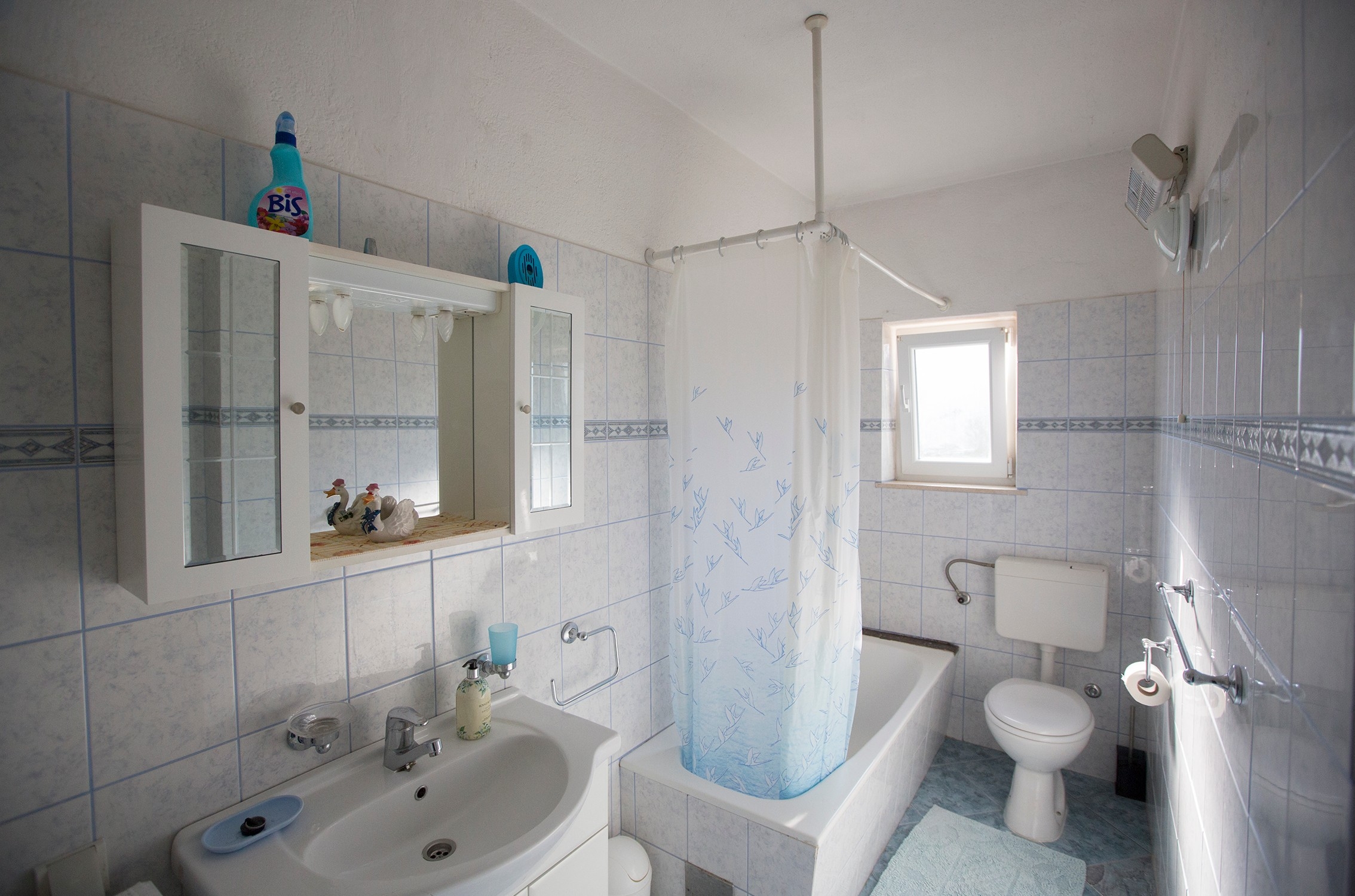 Two bedroom apartment with balcony and sea view Postira, Brač  A-a