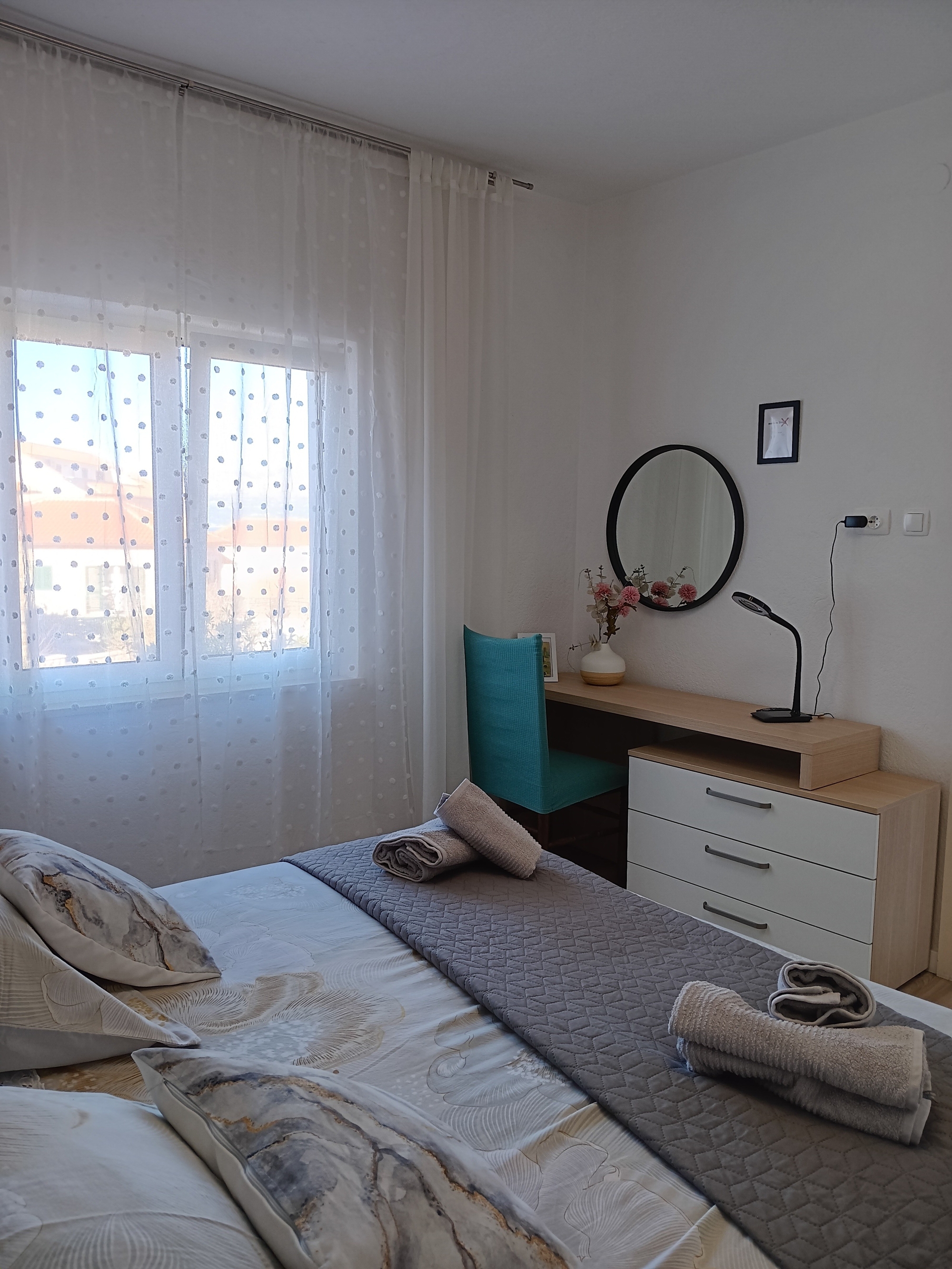 Two bedroom apartment with balcony and sea view Postira, Brač  A-a