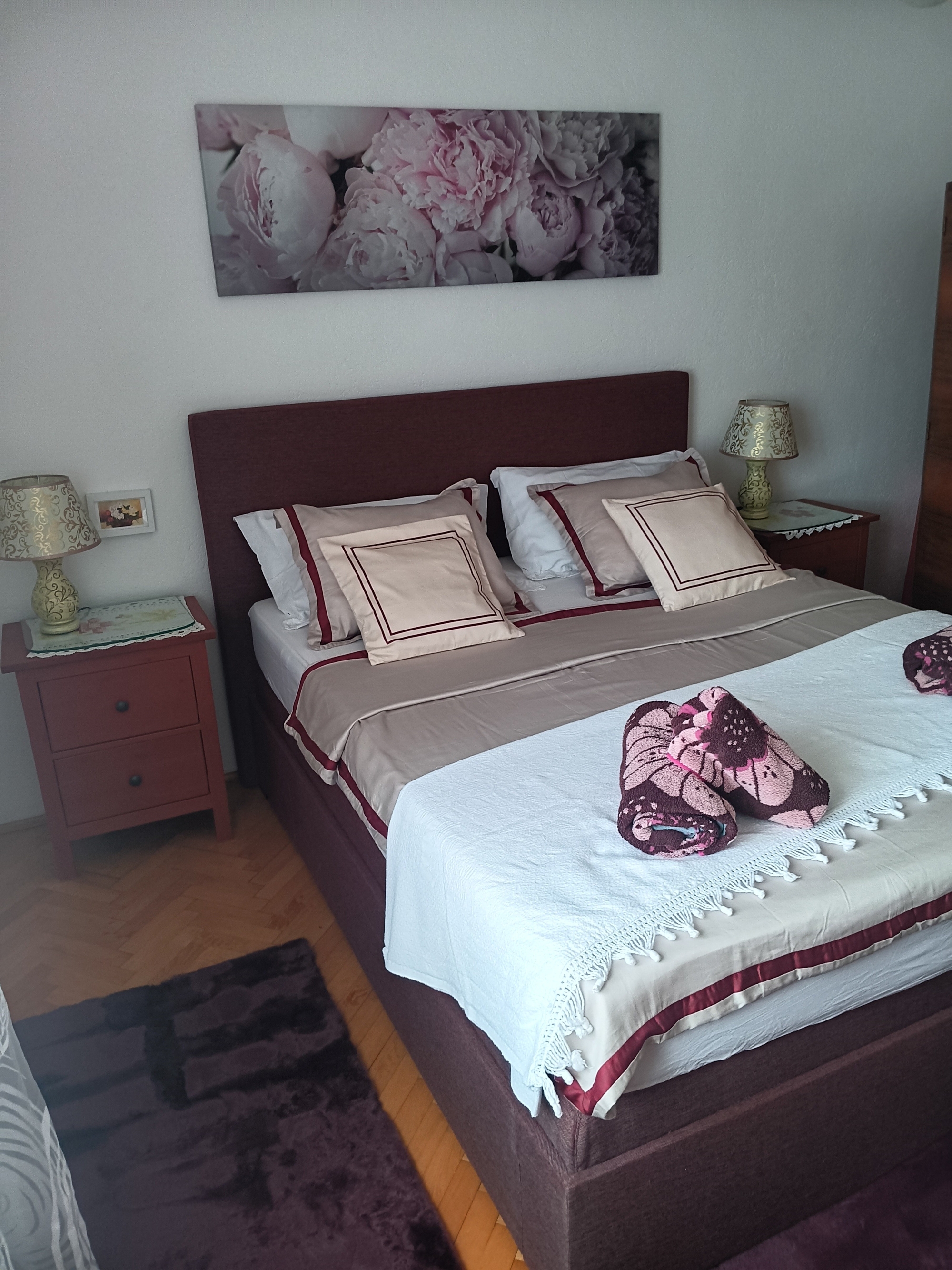 Two bedroom apartment with balcony and sea view Postira, Brač  A-a