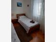 Postira, Sypialnia 2 w zakwaterowaniu typu apartment, WiFi.