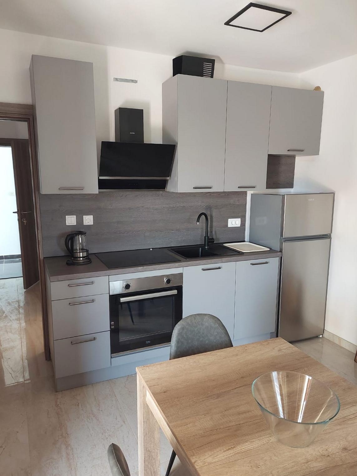 Two bedroom apartment with terrace and sea view Sukošan, Zadar  A-b