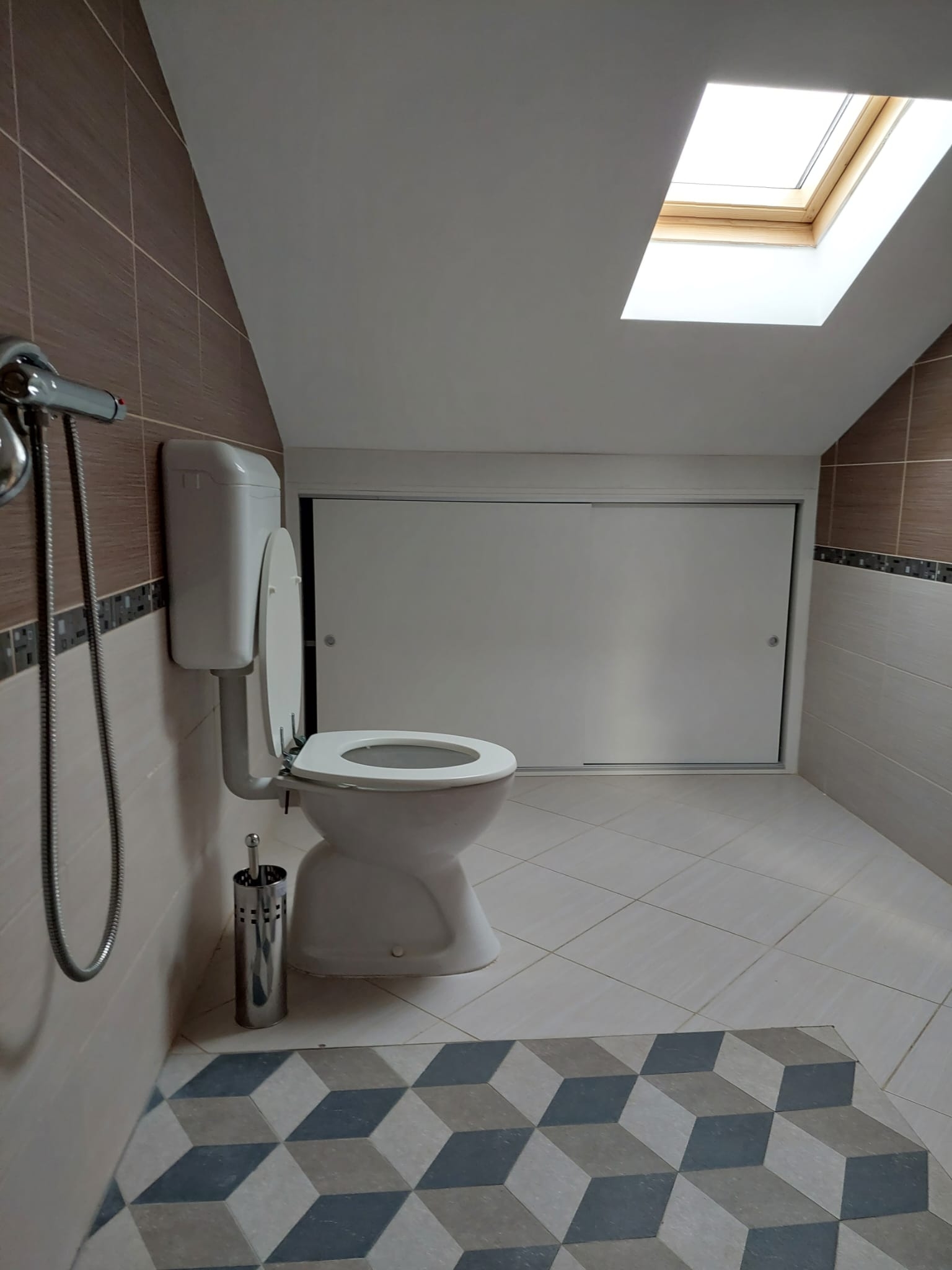 Two bedroom apartment with terrace and sea view Sukošan, Zadar  A-c