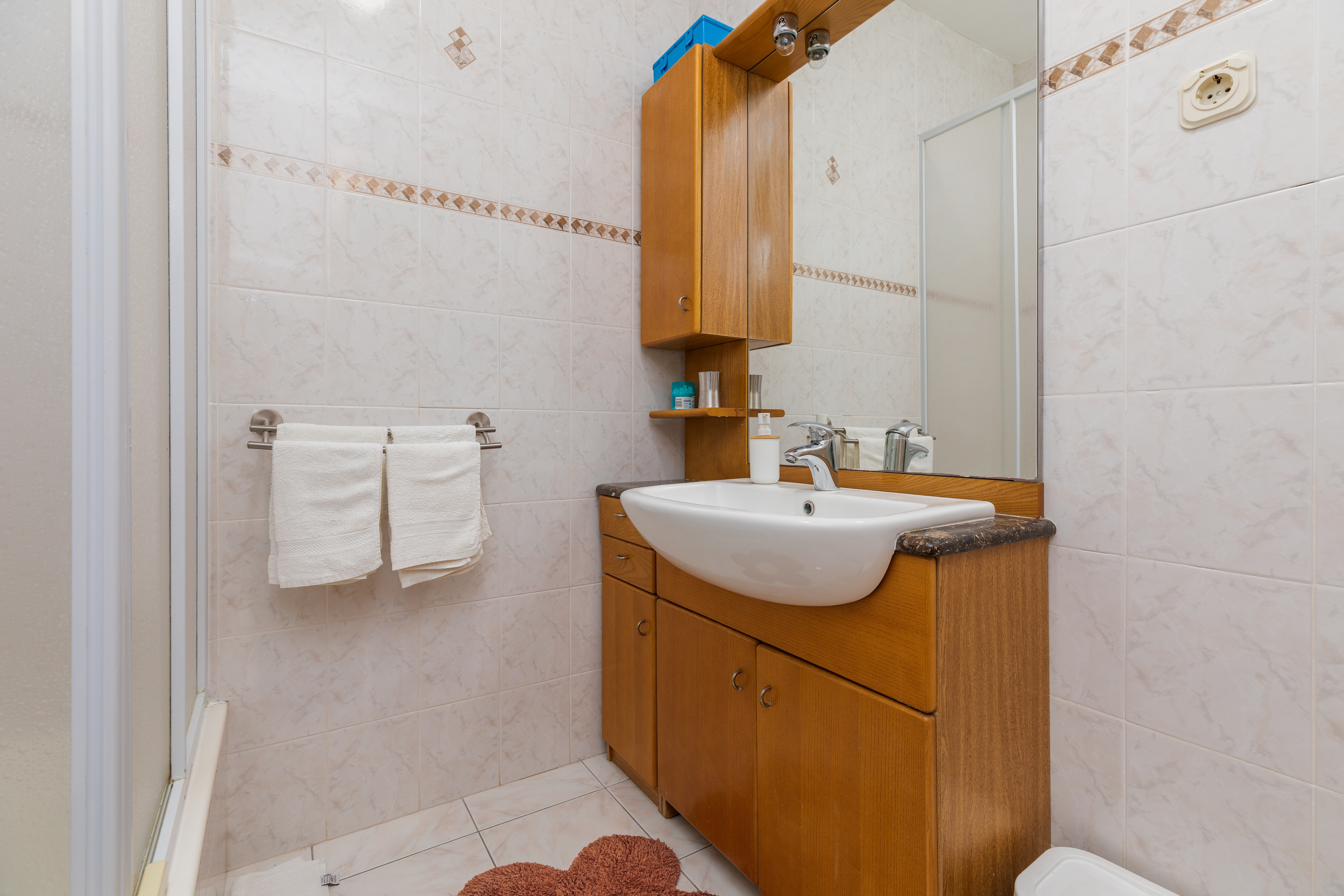 Two bedroom apartment with balcony and sea view Podgora, Makarska  A-a