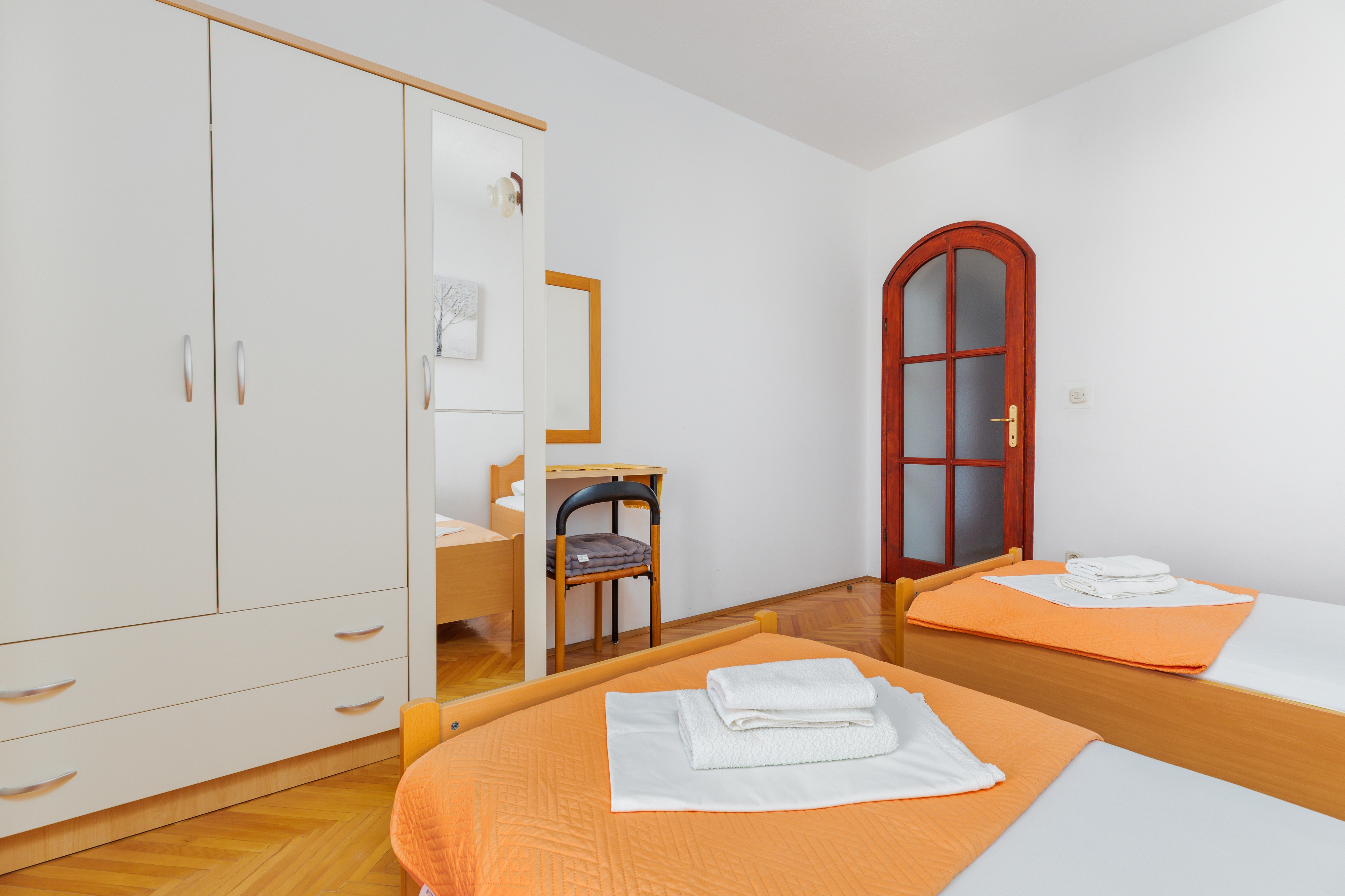 Two bedroom apartment with balcony and sea view Podgora, Makarska  A-a