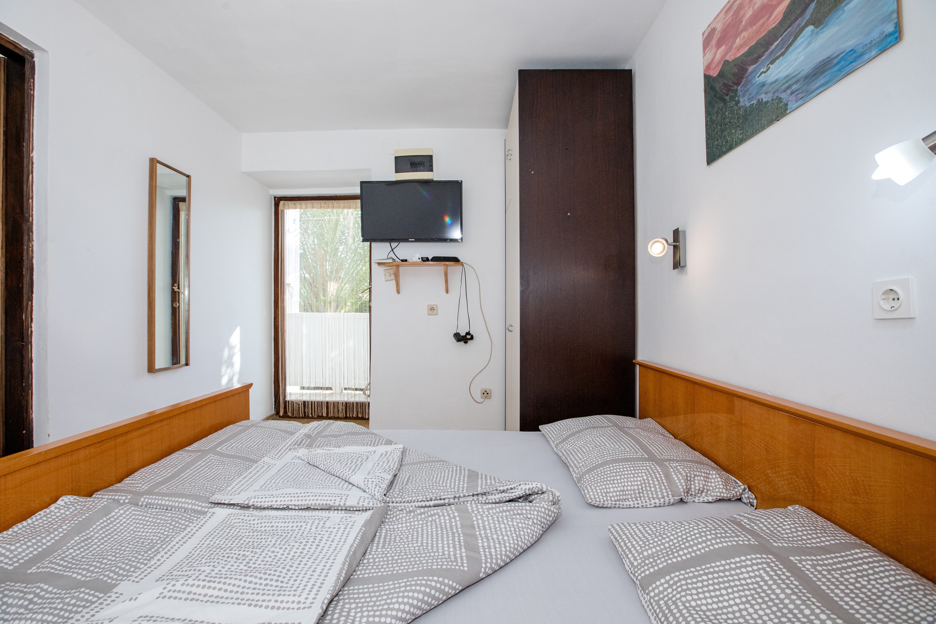 Top Rab Lopar Top Rab Lopar