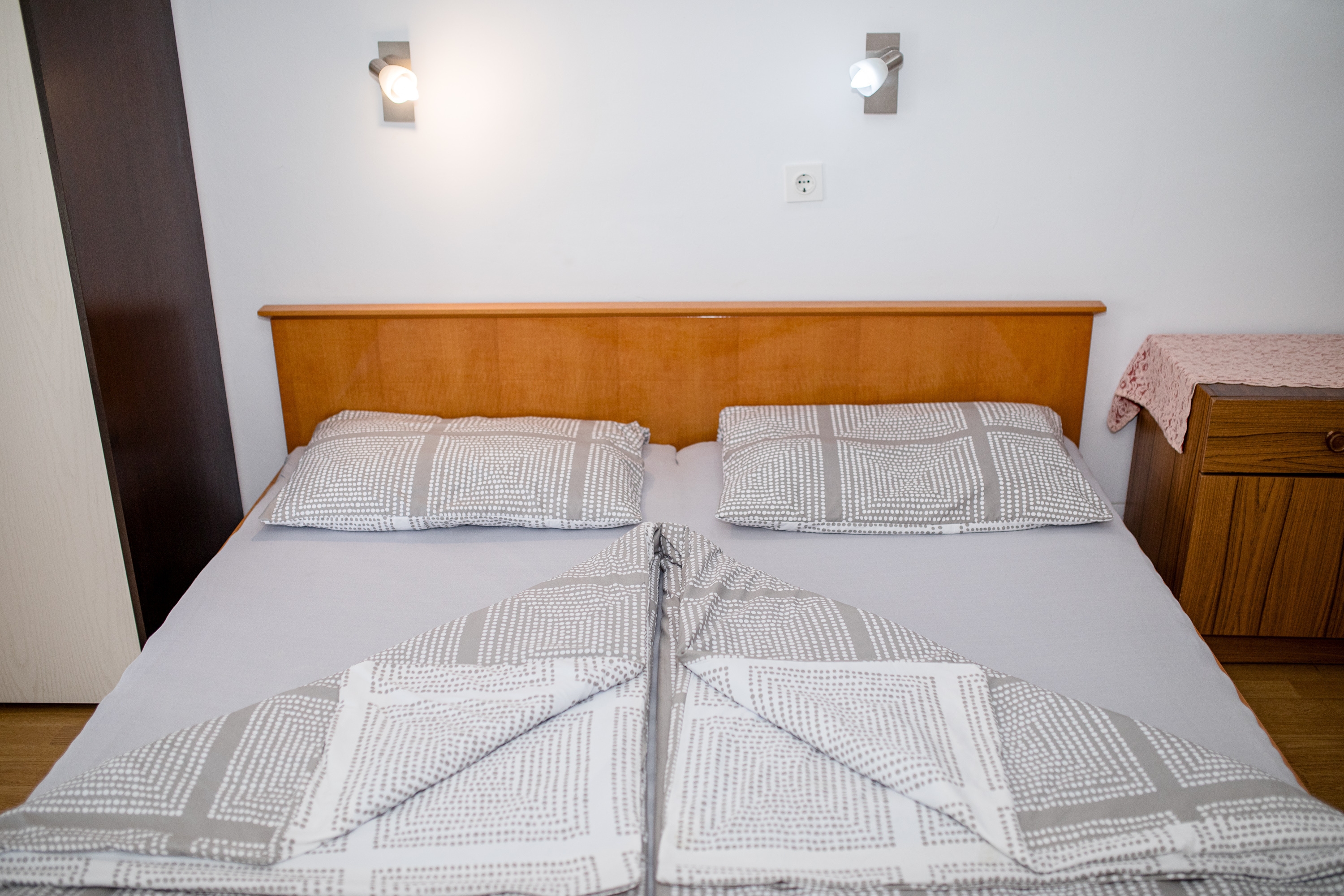 Top Rab Lopar Top Rab Lopar