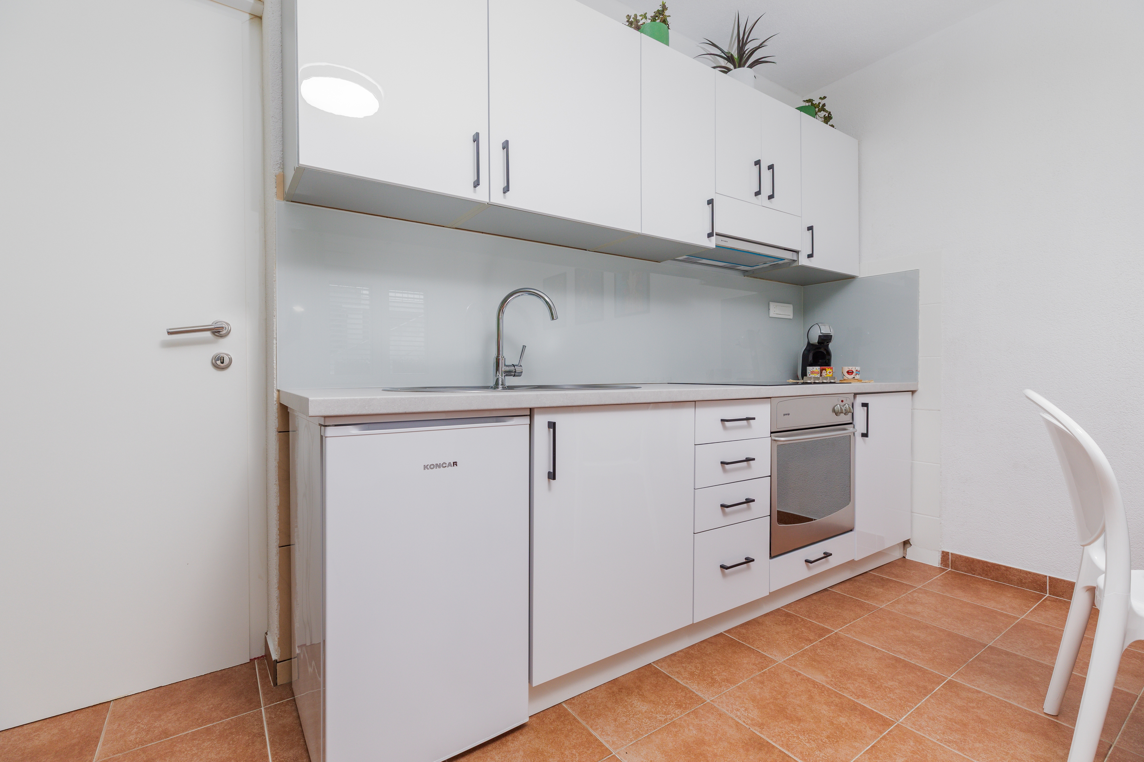 One bedroom apartment with terrace Makarska  A-a