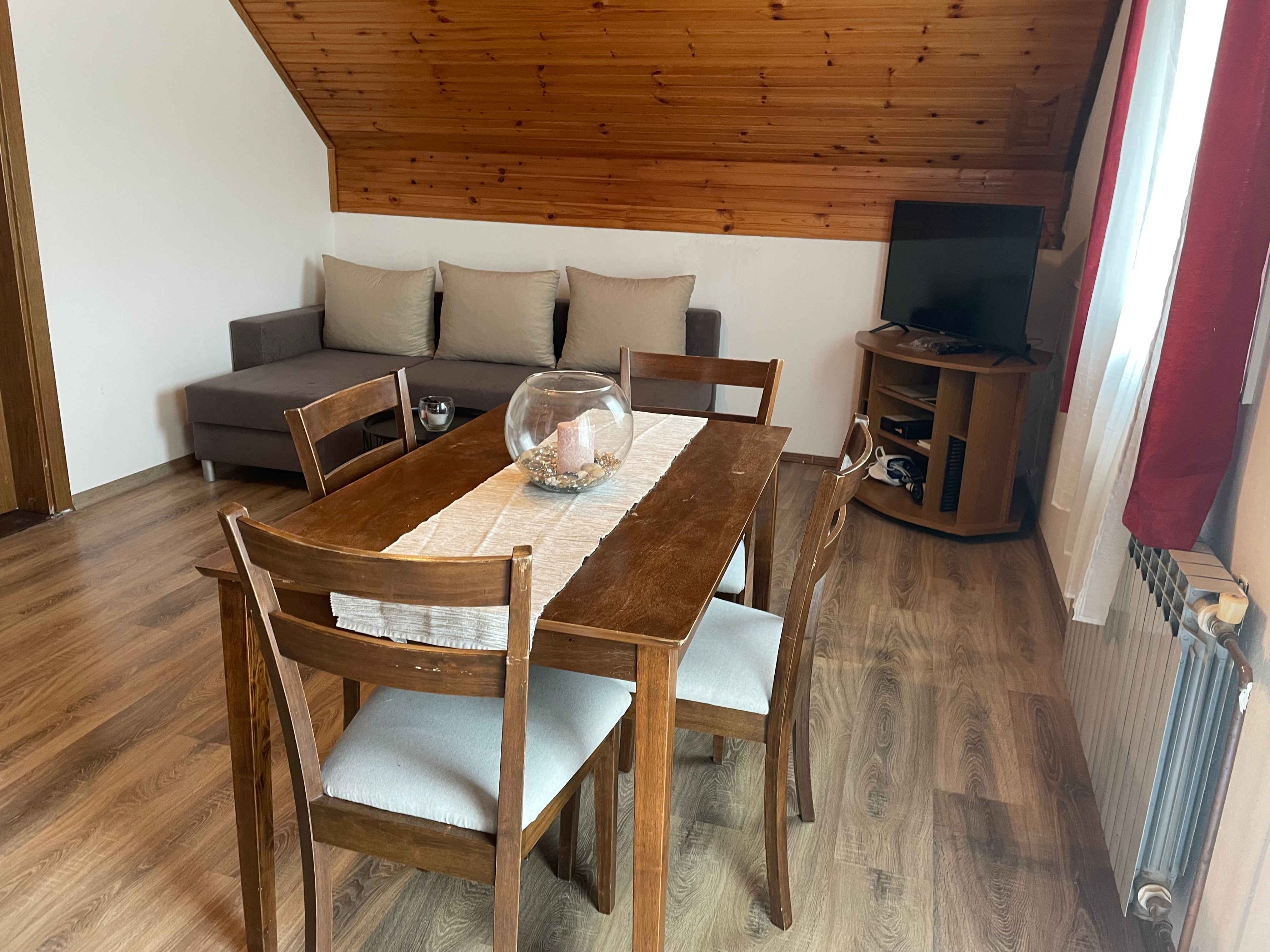 Two bedroom apartment with terrace Smoljanac, Plitvice (A-12345-d) Two bedroom apartment with terrace Smoljanac, Plitvice (A-12345-d)