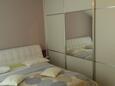 Ložnice 1 Povlja, Ložnice 1 v ubytování typu apartment, domácí mazlíčci povoleni a WiFi.