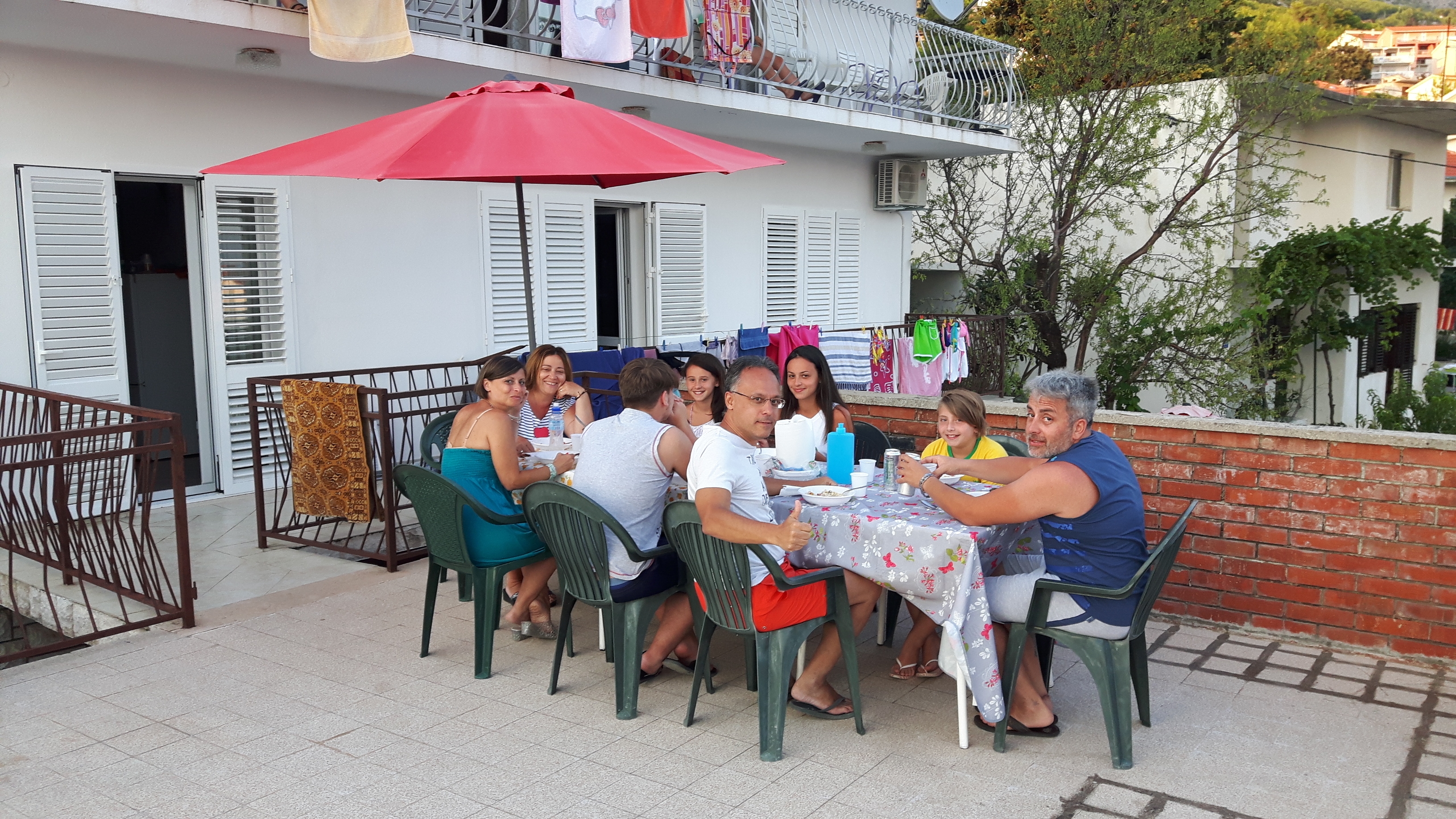 Three bedroom apartment with terrace and sea view Stanići, Omiš  A-a