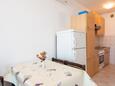 Dining room Pještata, Dining room in the apartment, air condition available, (pet friendly) and WiFi.