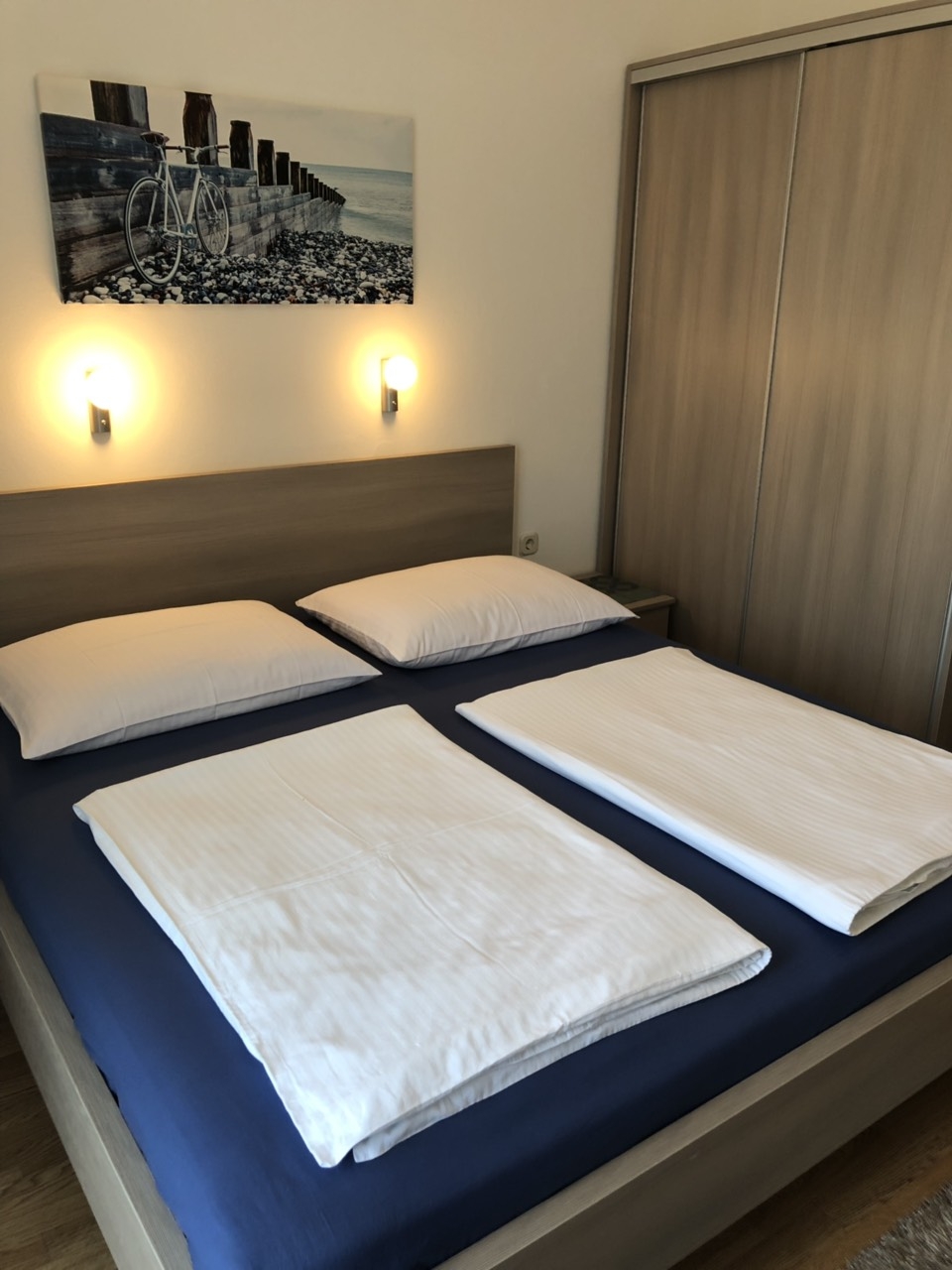 Comfortable and spacious apartment with terrace Rab  A-a