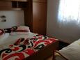 Ložnice 1 Kampor, Ložnice 1 v ubytování typu apartment, domácí mazlíčci povoleni a WiFi.