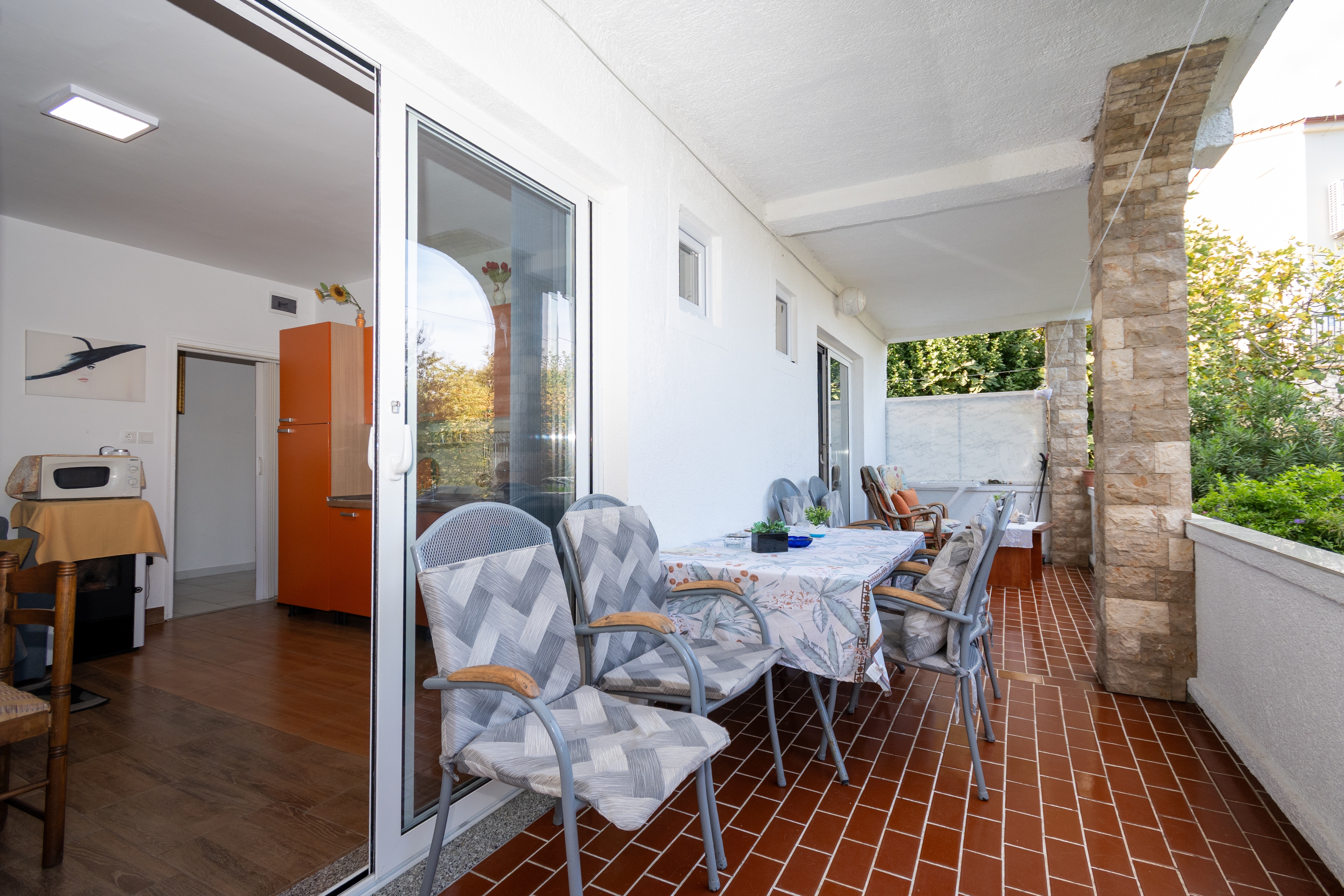 Two bedroom apartment with terrace and sea view Kampor, Rab  A-a