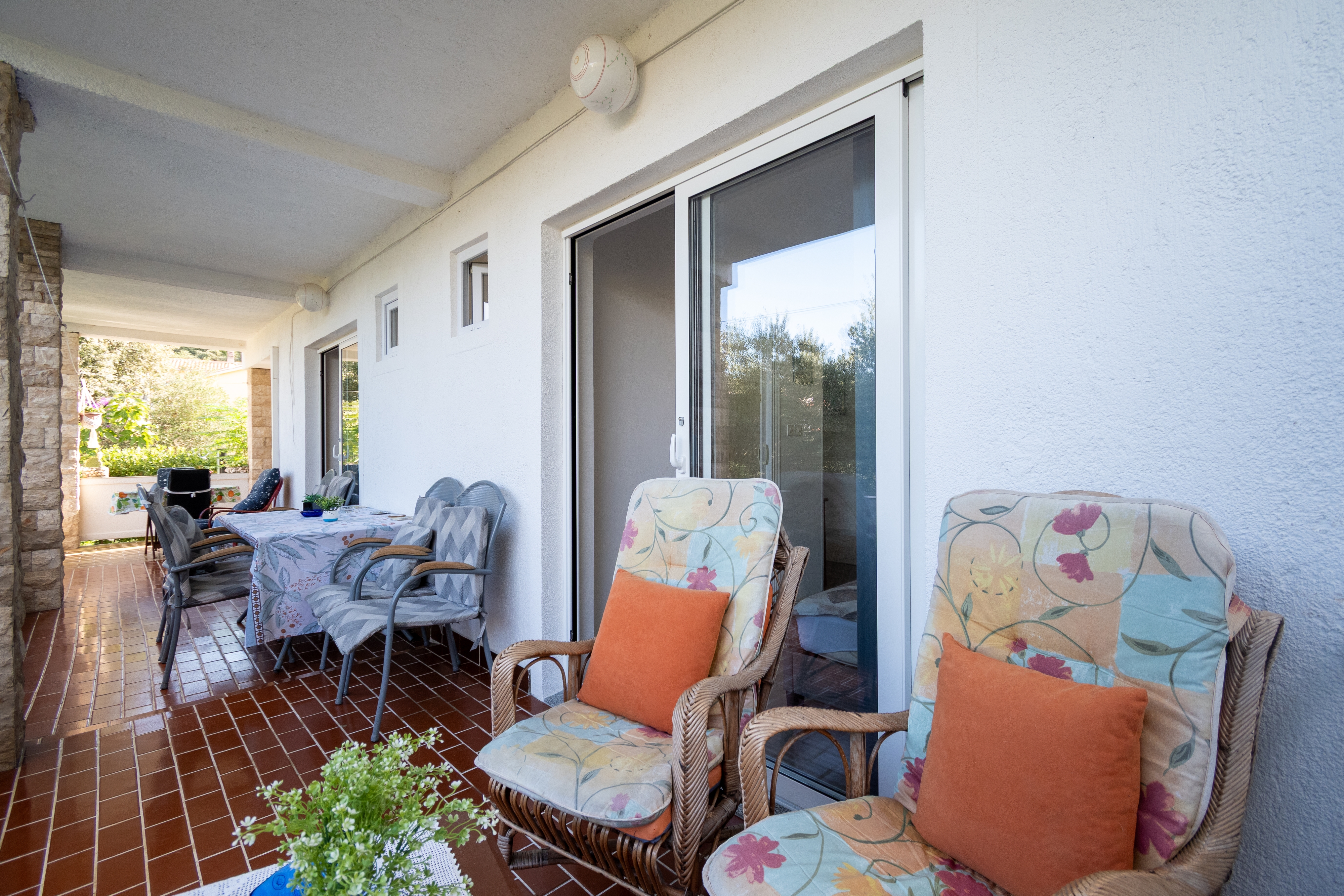 Two bedroom apartment with terrace and sea view Kampor, Rab  A-a