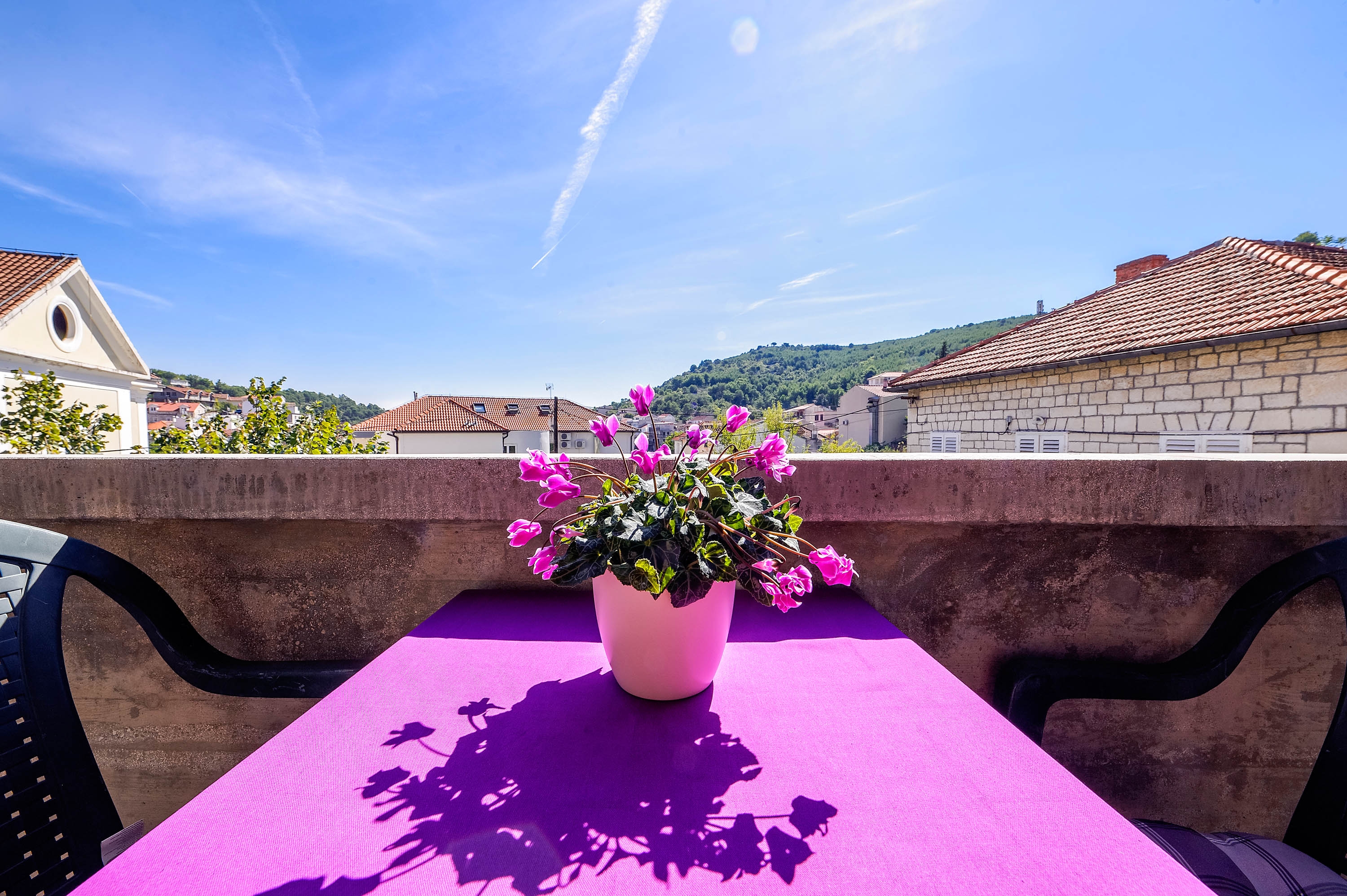 Four-bedroom apartment with balcony and sea view Zaton, Krka (A-12416-a) Four-bedroom apartment with balcony and sea view Zaton, Krka (A-12416-a)