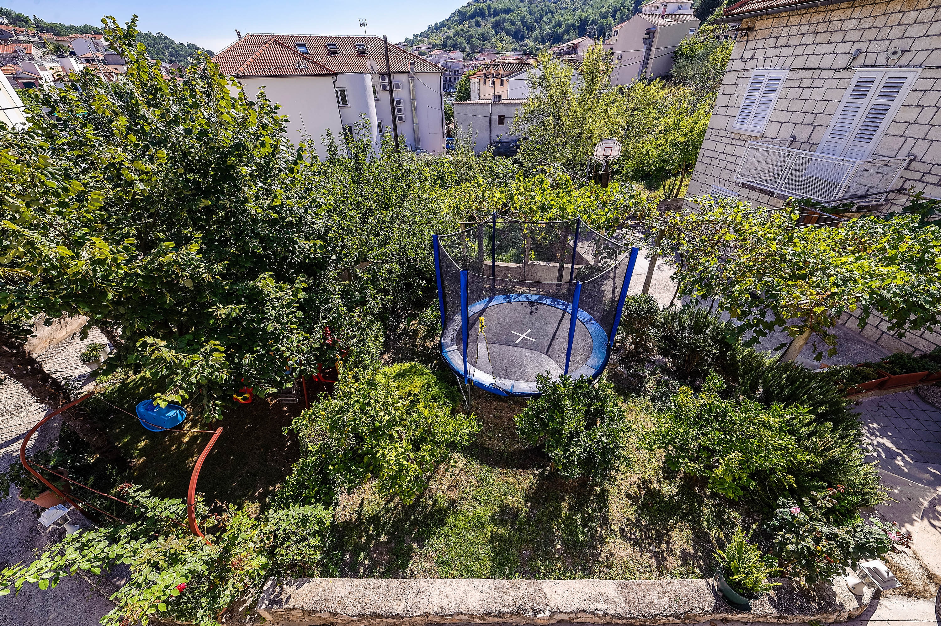 Four bedroom apartment with balcony and sea view Zaton, Krka  A-a