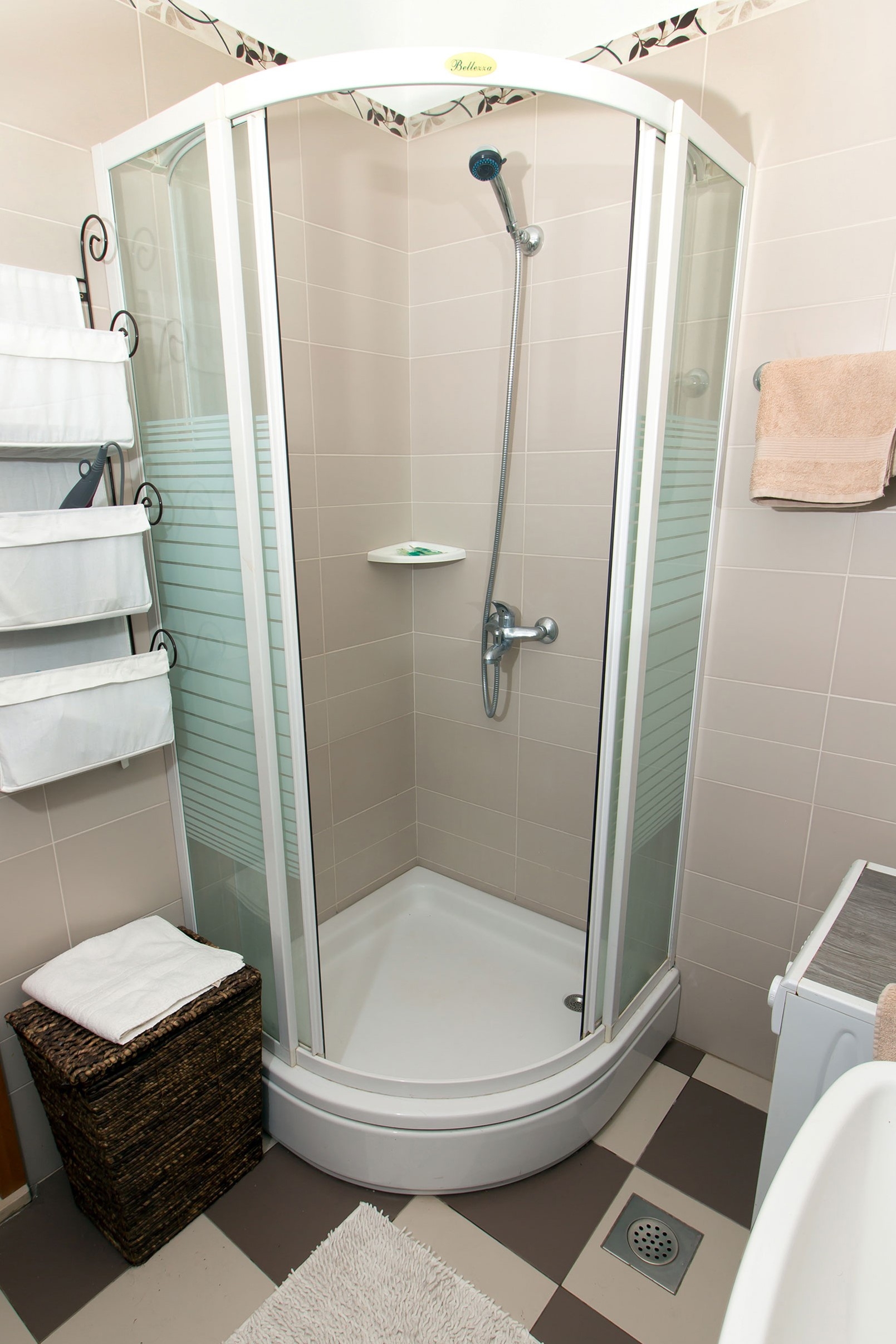 Two bedroom apartment near beach Cove Donja Kruščica - Donja Krušica, Šolta  A-a