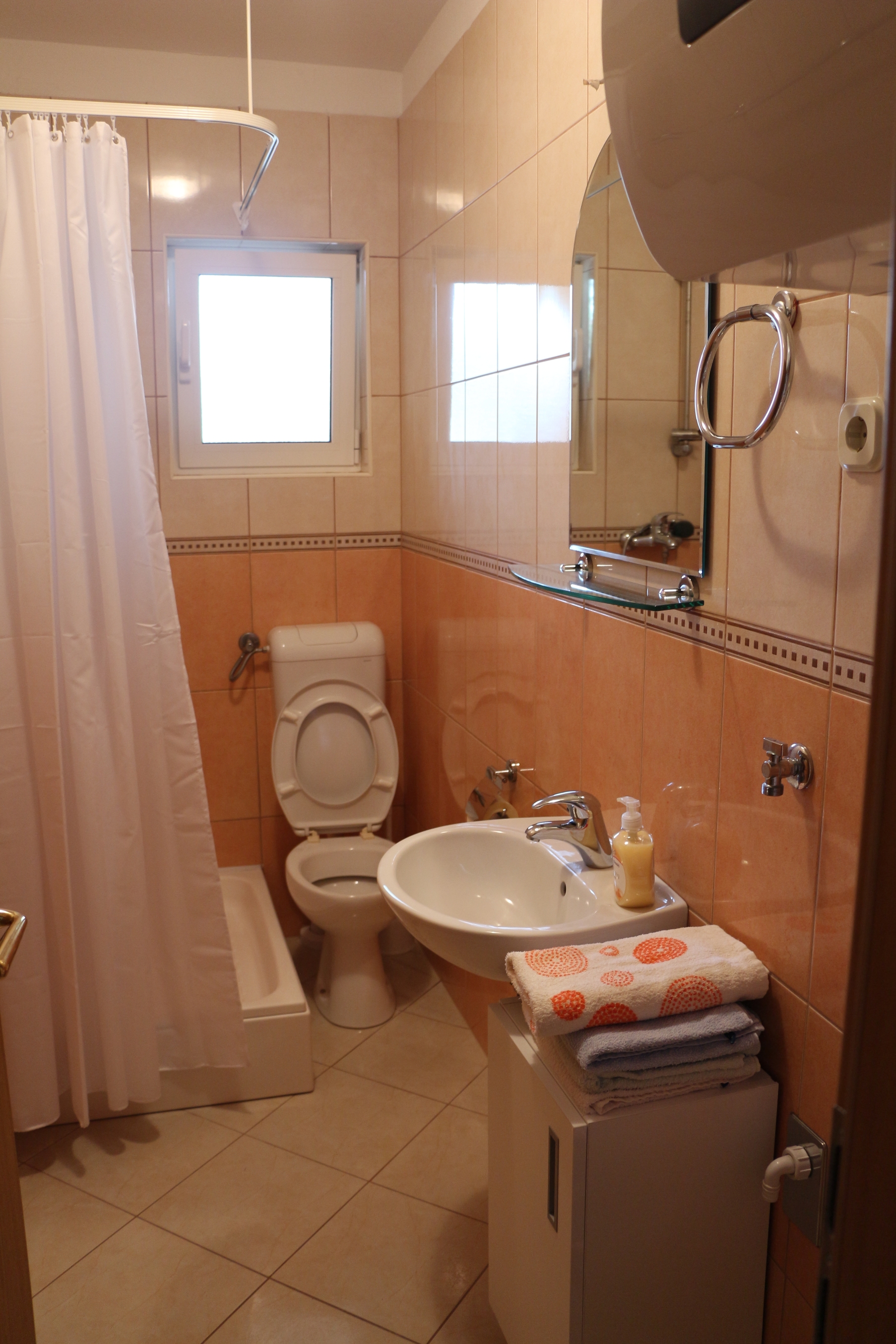 Top Hvar Basina Top Hvar Basina