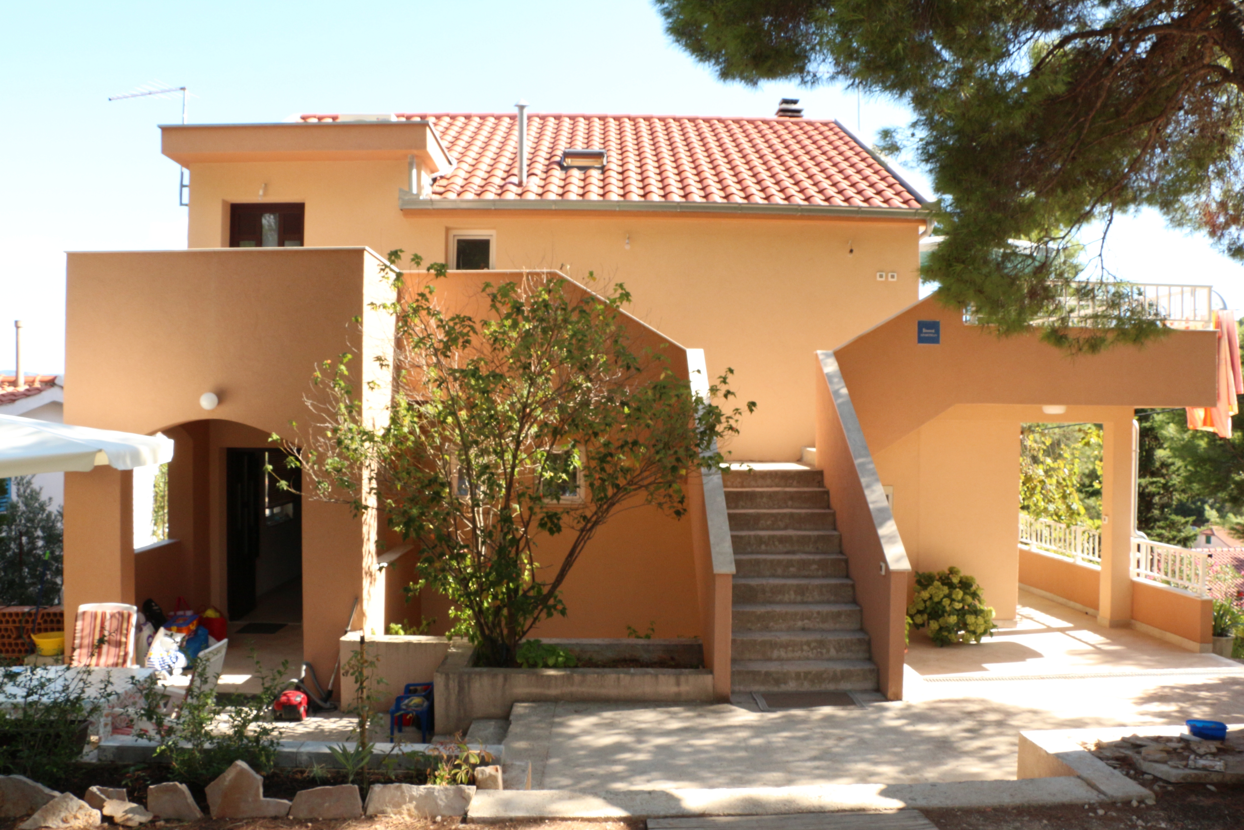 Top Hvar Basina Top Hvar Basina