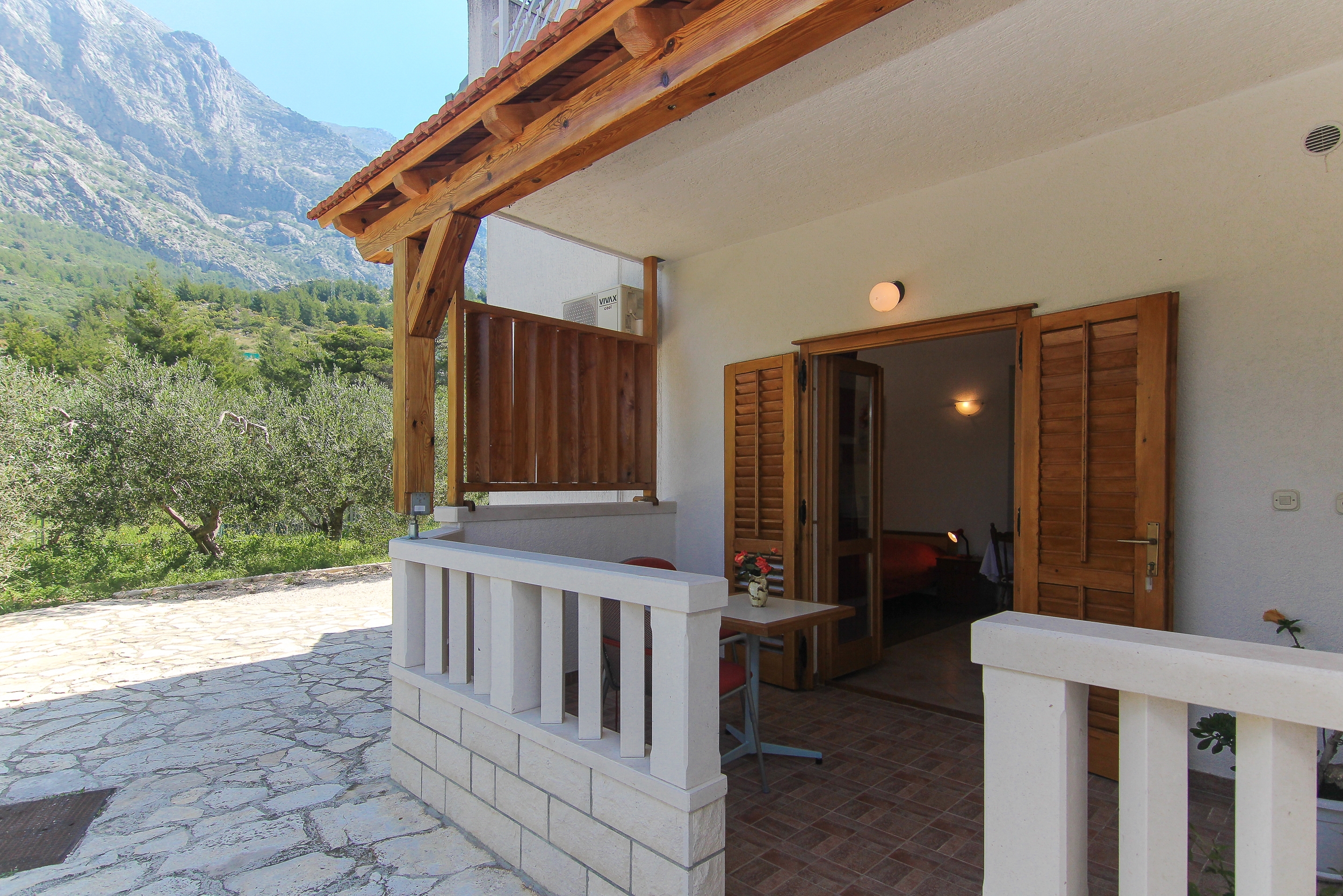 Studio flat with terrace Baška Voda, Makarska  AS-b
