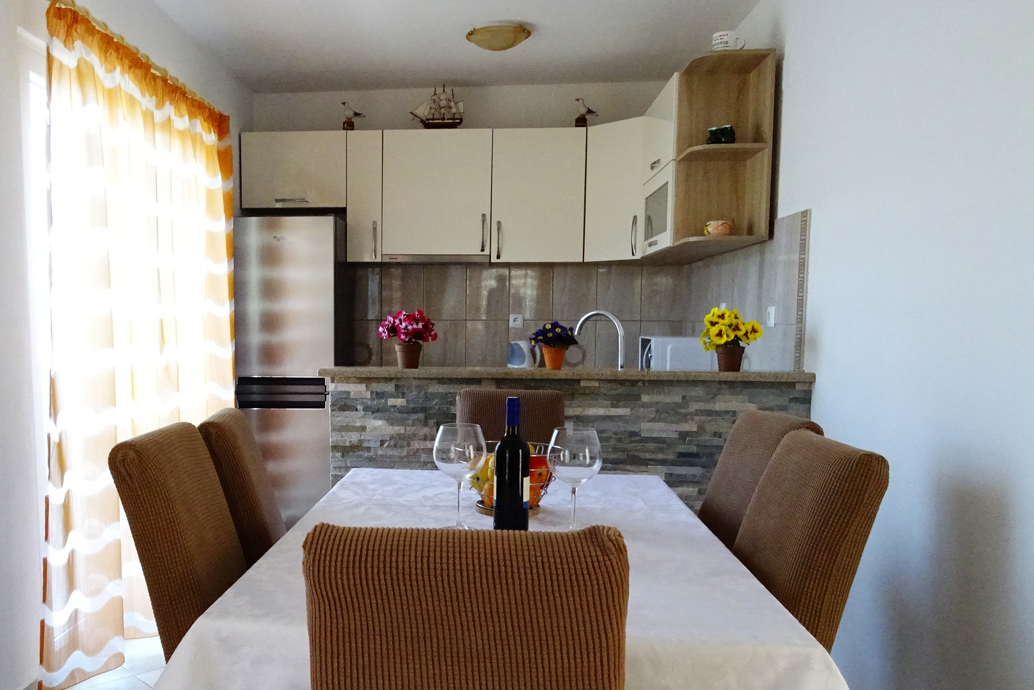 Top Lastovo Zaklopatica Top Lastovo Zaklopatica