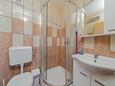 Zaklopatica, Badezimmer in folgender Unterkunftsart apartment, WiFi.