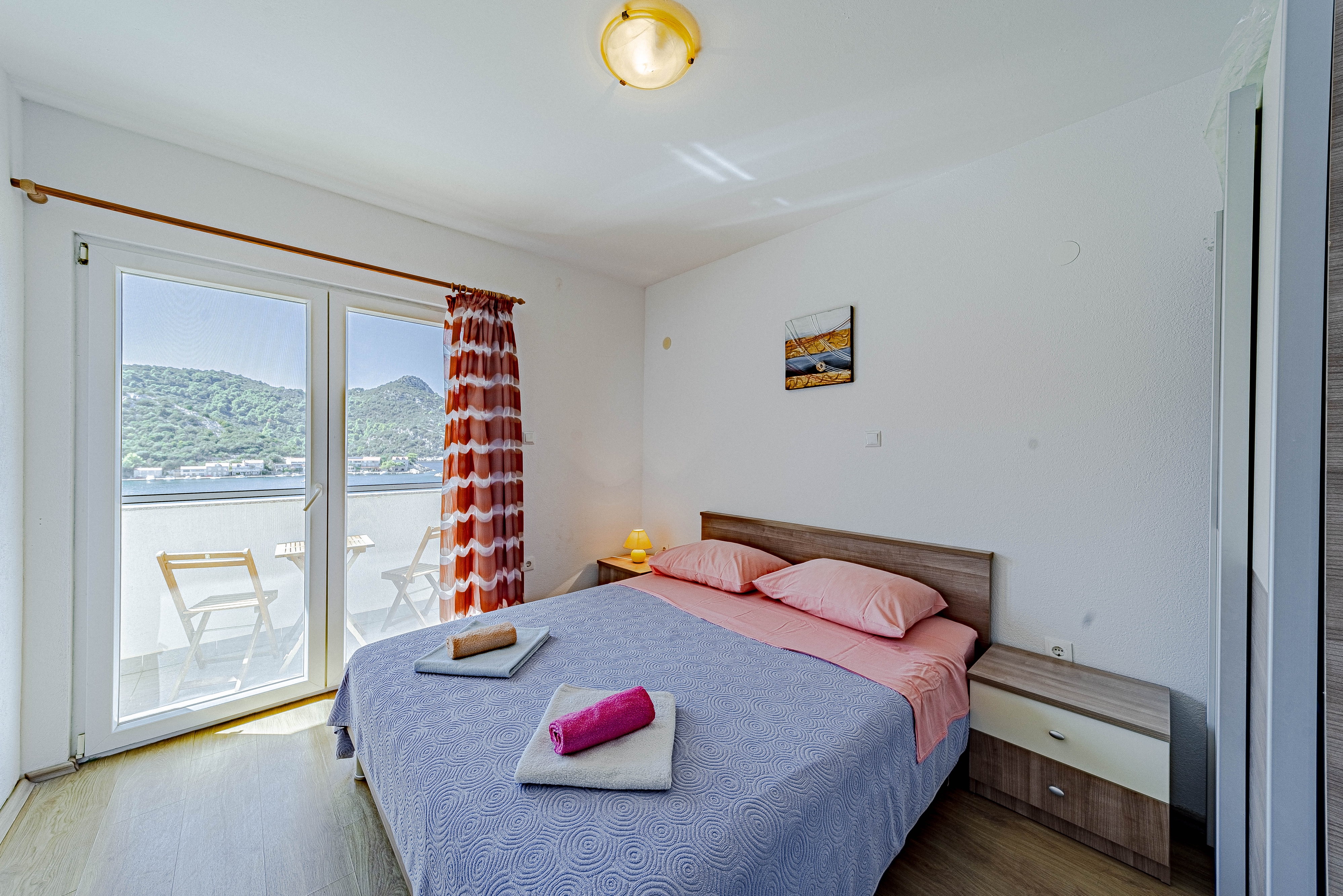 Top Lastovo Zaklopatica Top Lastovo Zaklopatica