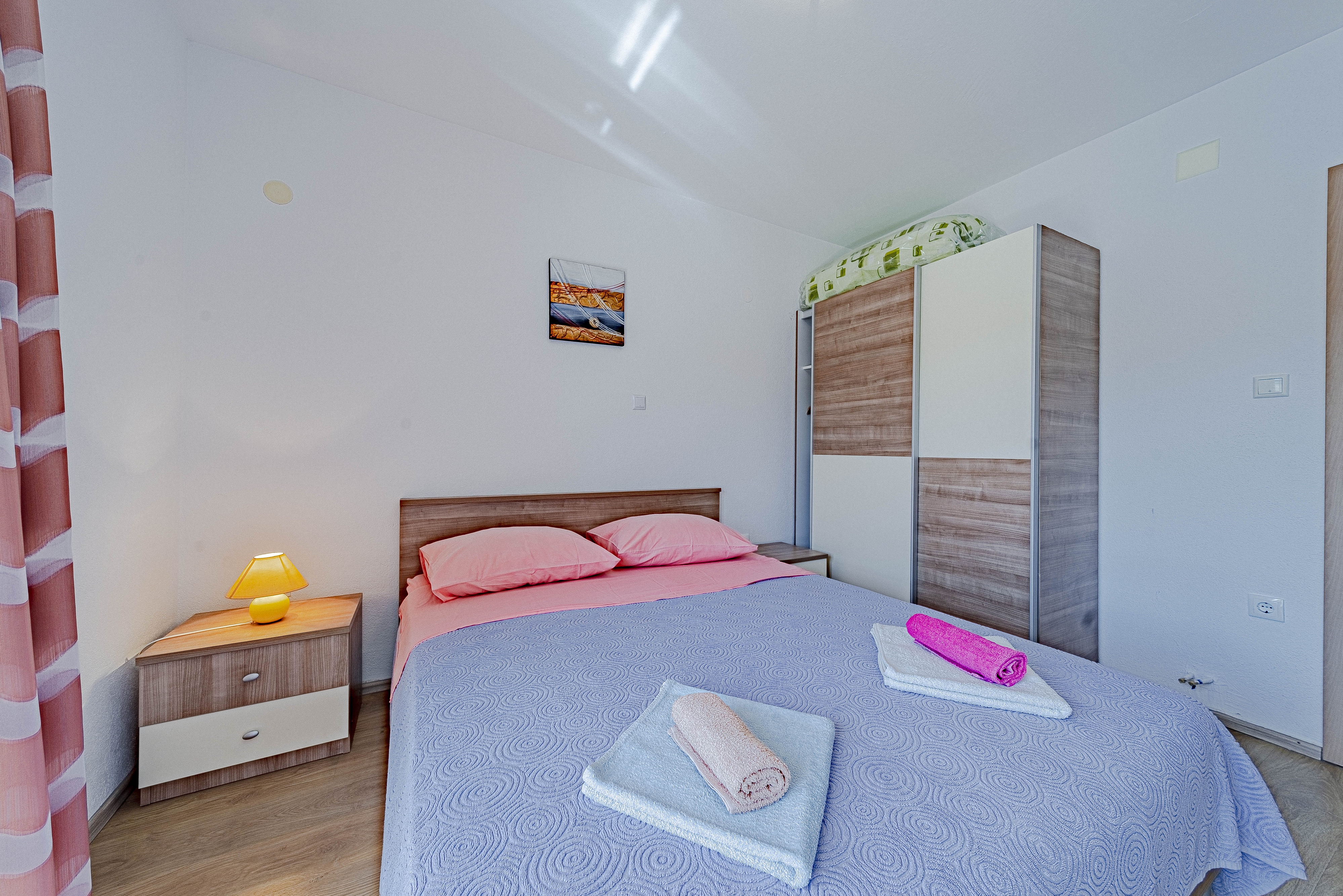 Top Lastovo Zaklopatica Top Lastovo Zaklopatica