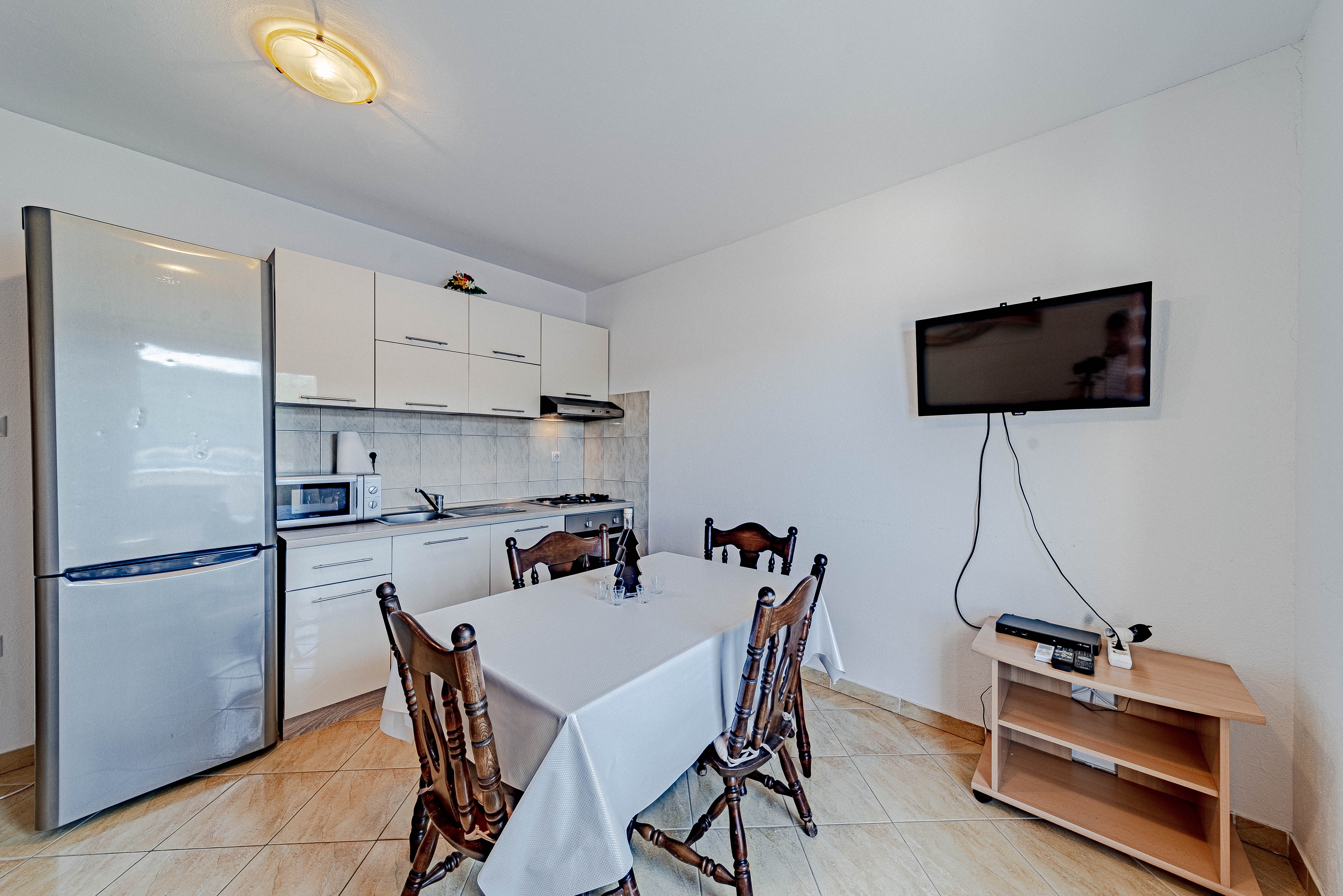 Top Lastovo Zaklopatica Top Lastovo Zaklopatica