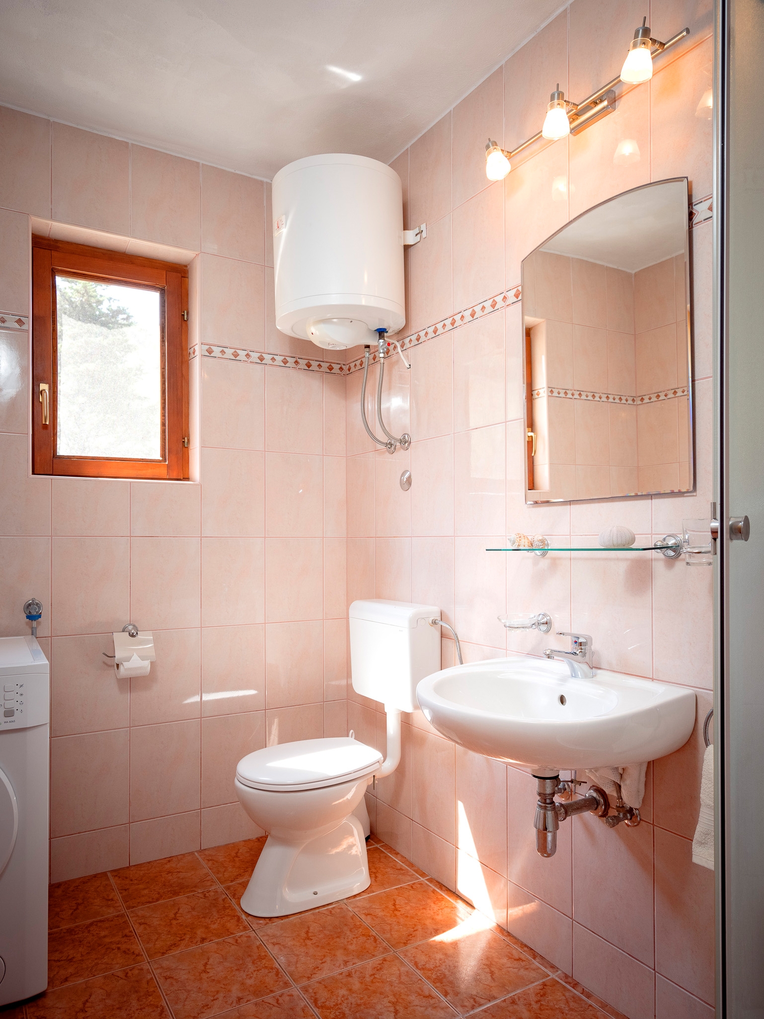 Comfortable and spacious house near beach Cove Kruševa, Hvar  K